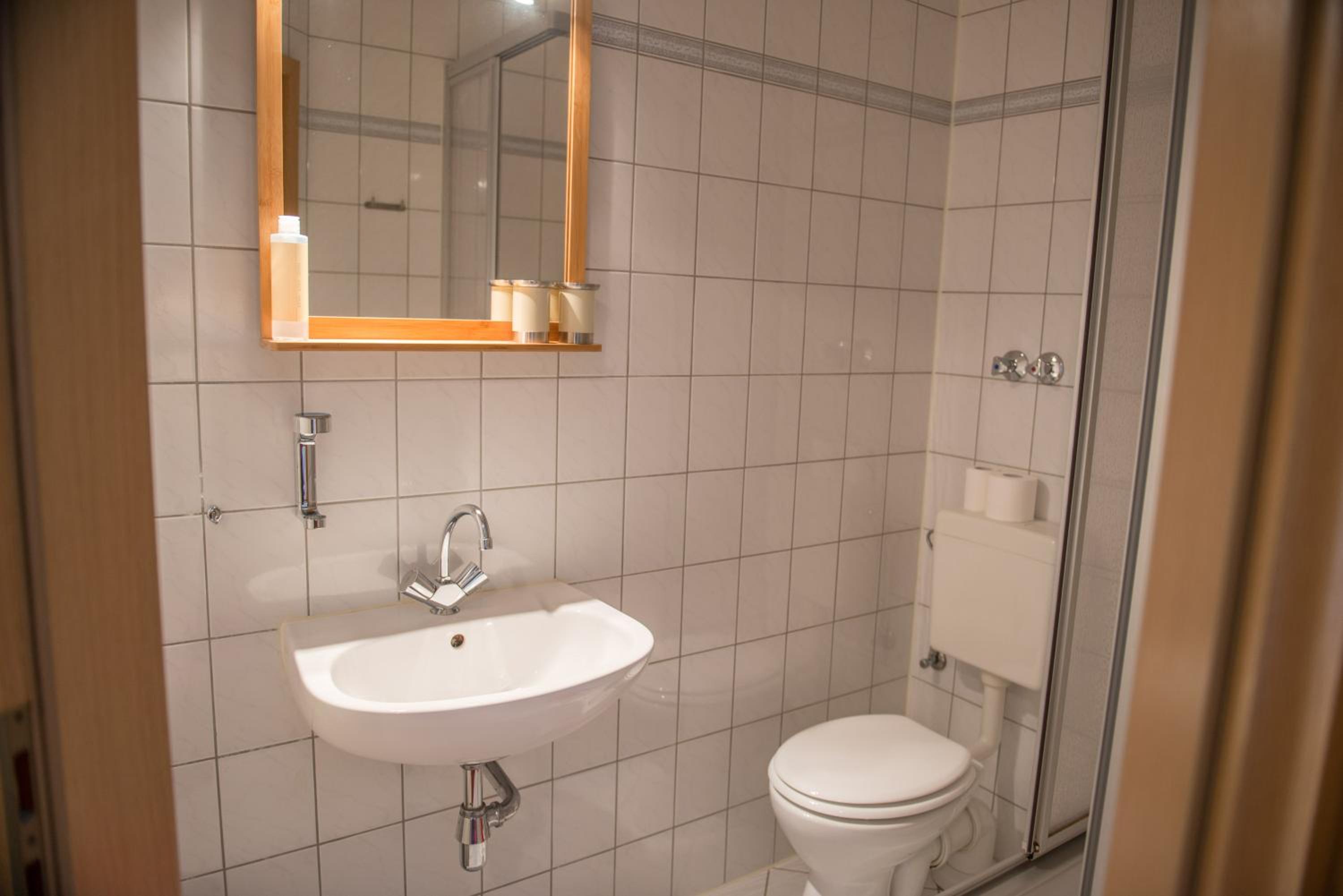 Double Room - Photo 5
