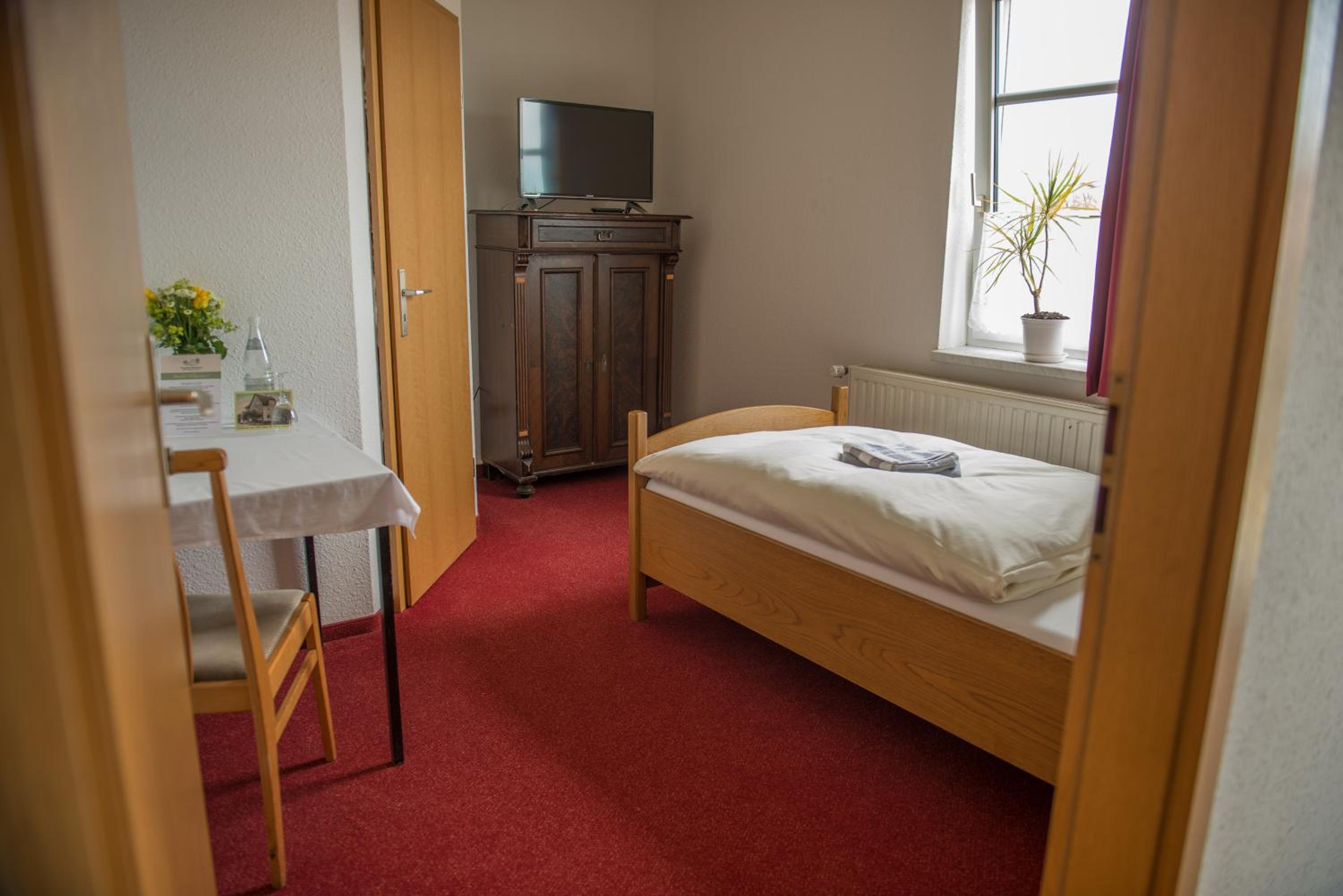 Single Room photo 2