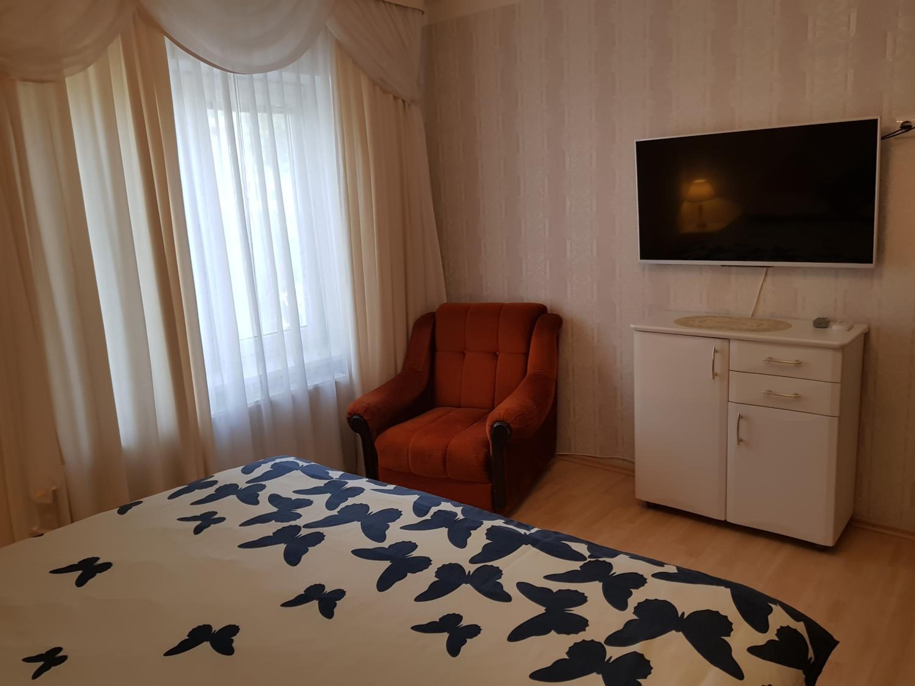 Two-Bedroom Apartment (4 Adults) - Photo 20