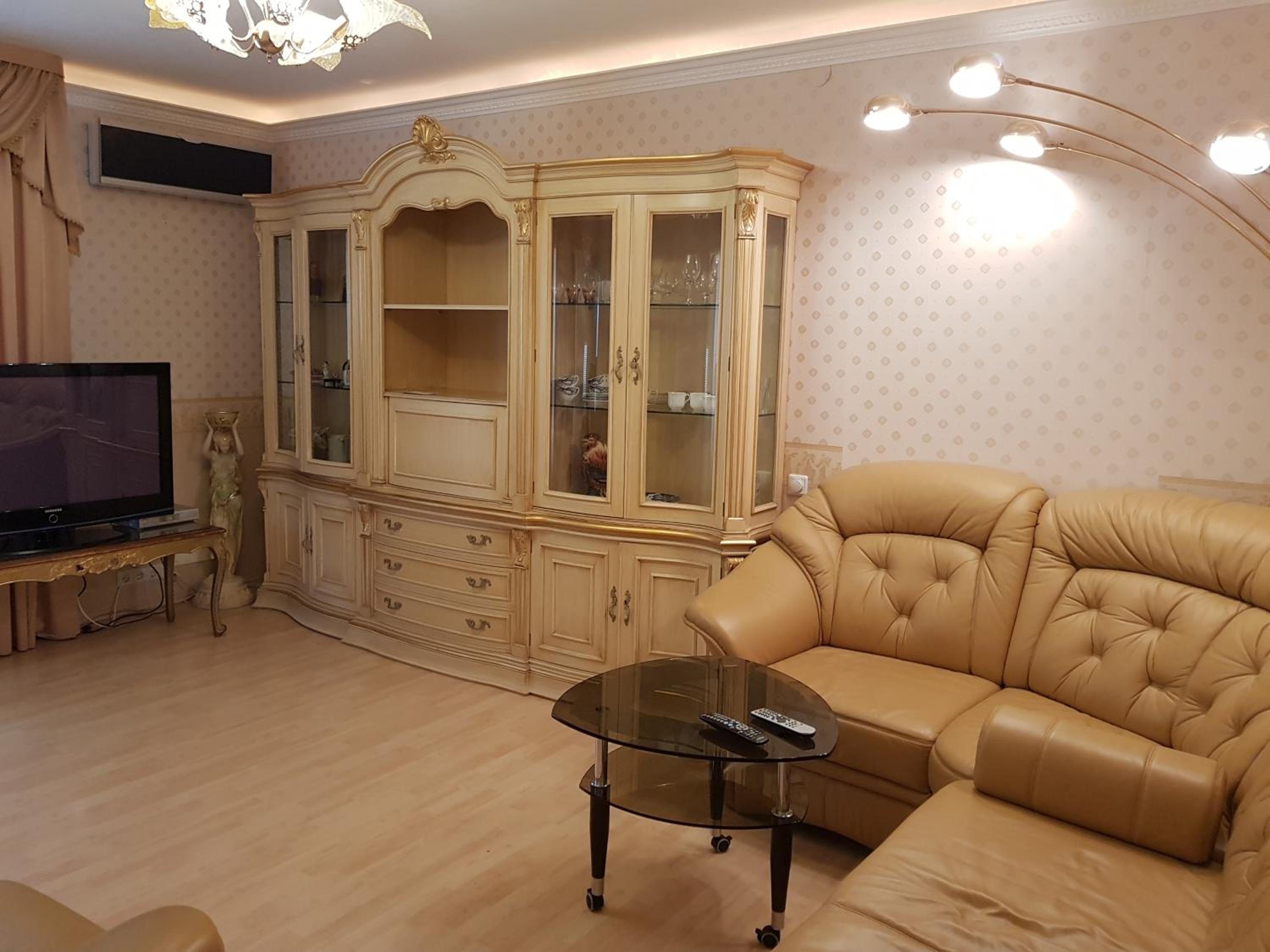 Two-Bedroom Apartment (4 Adults) - Photo 12