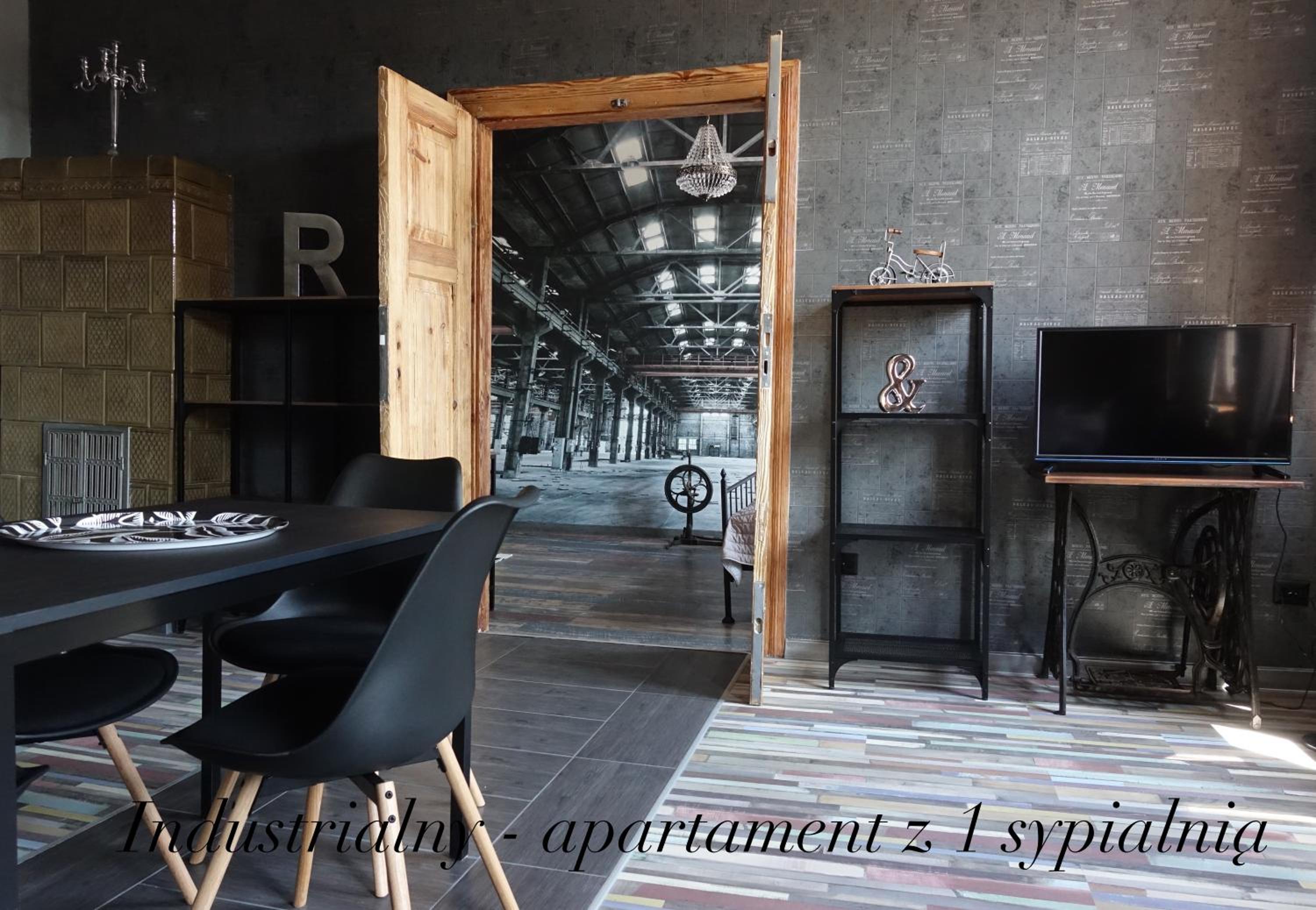 One-Bedroom Apartment - Photo 4