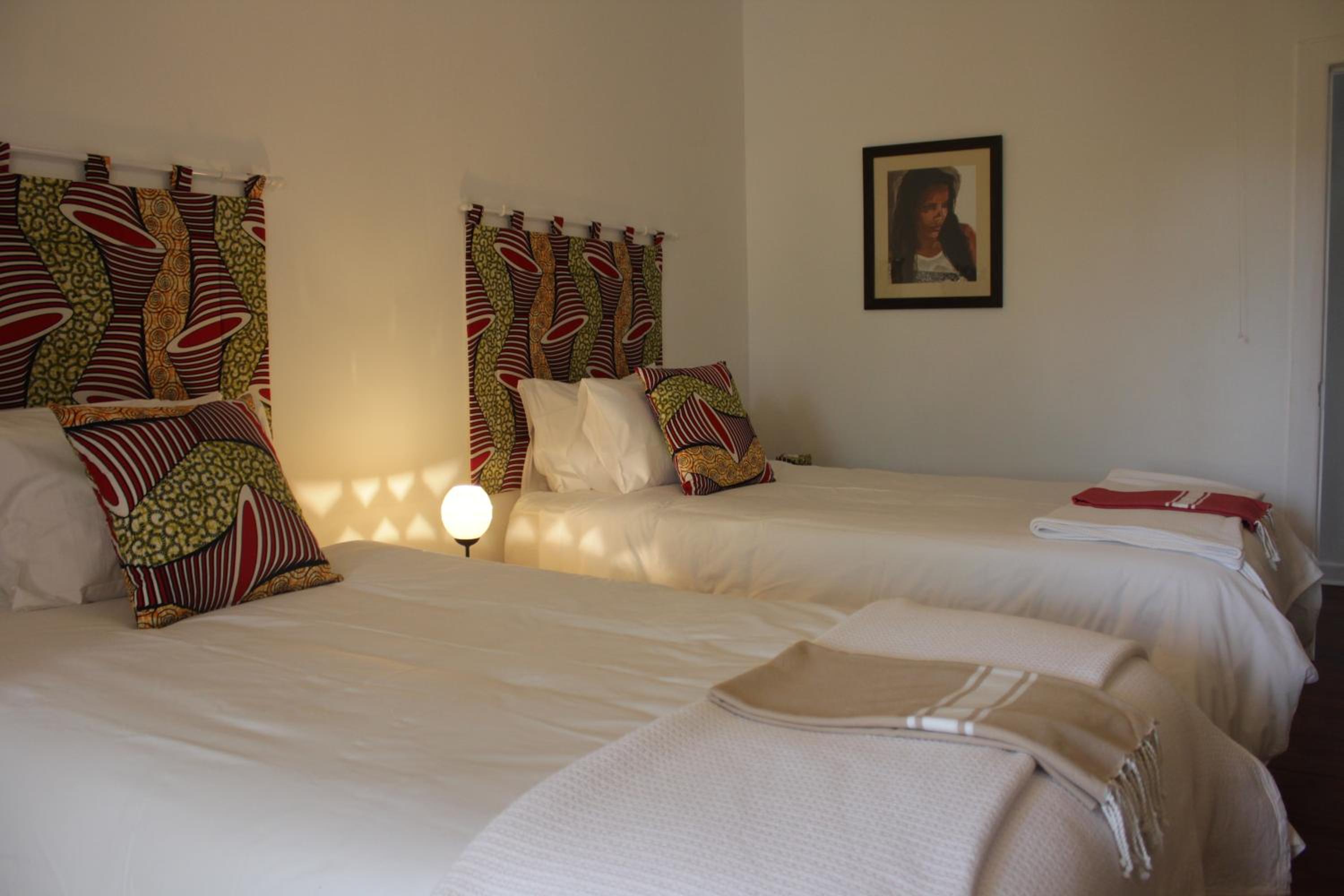 Twin Room with Private Bathroom photo 2