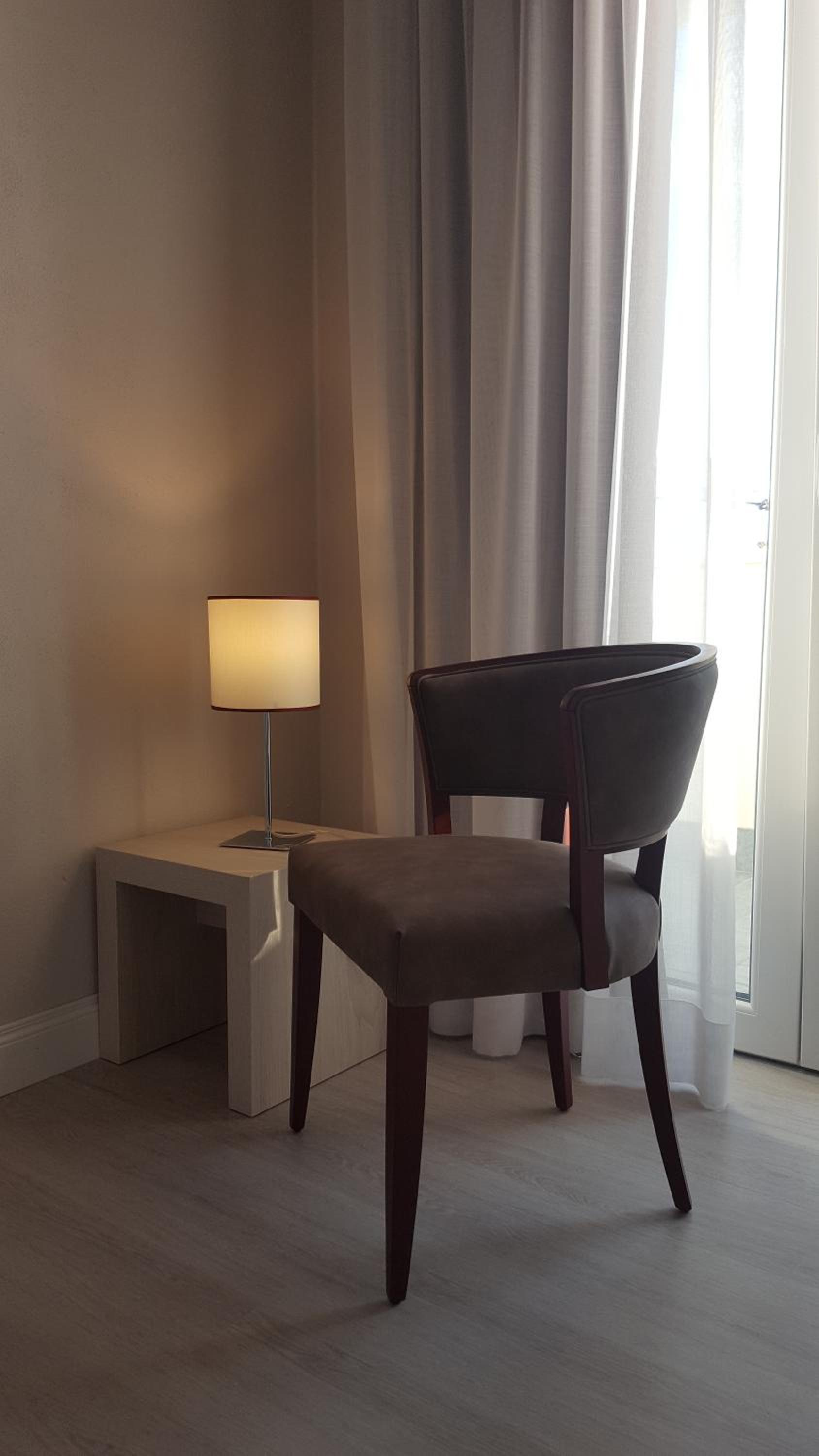 Double Room - Photo 5