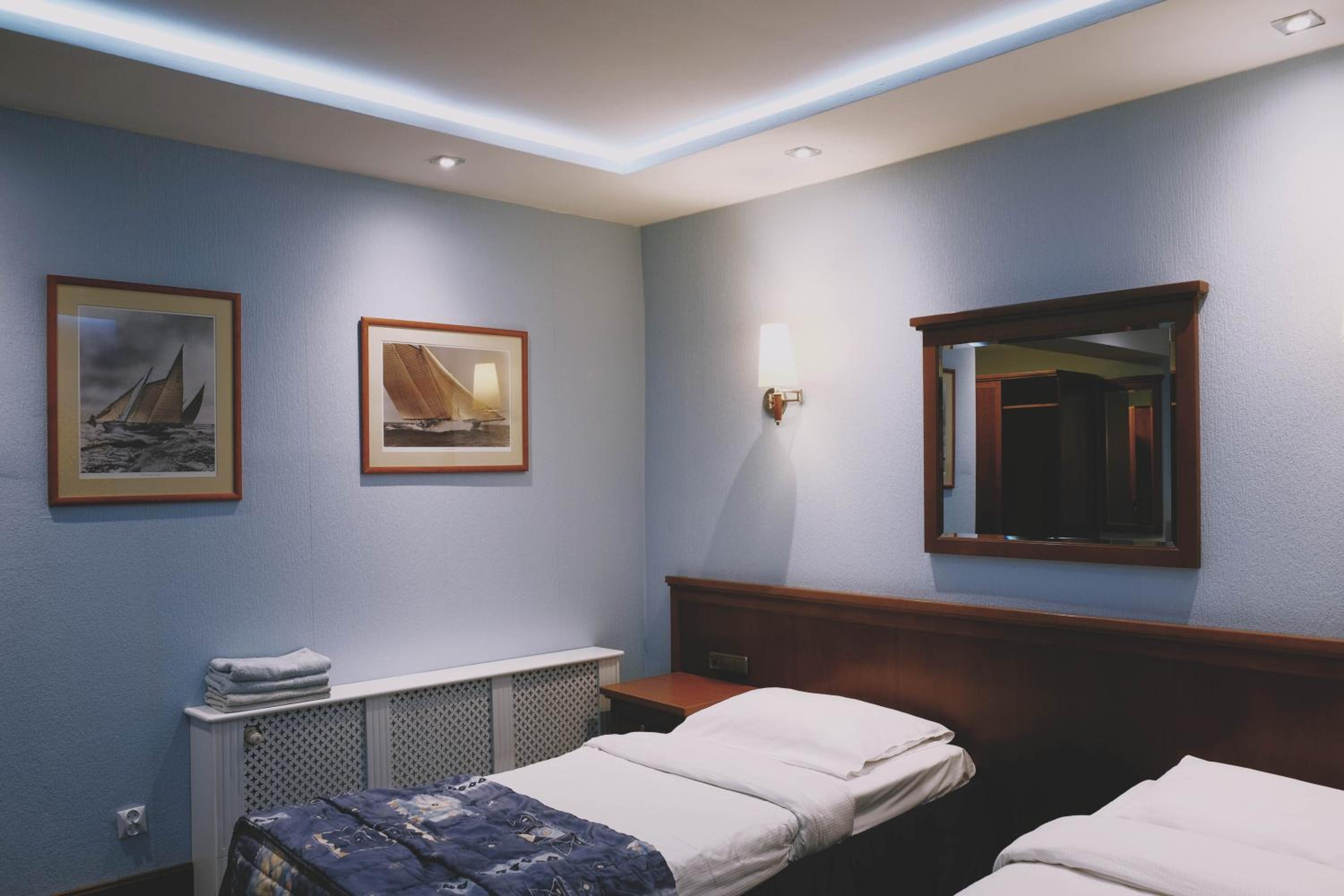 Superior Twin Room photo 3