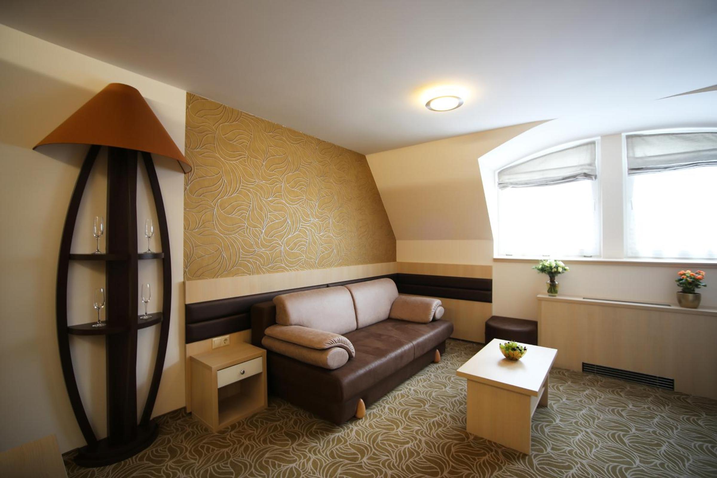 Superior Double or Twin Room - Photo 7