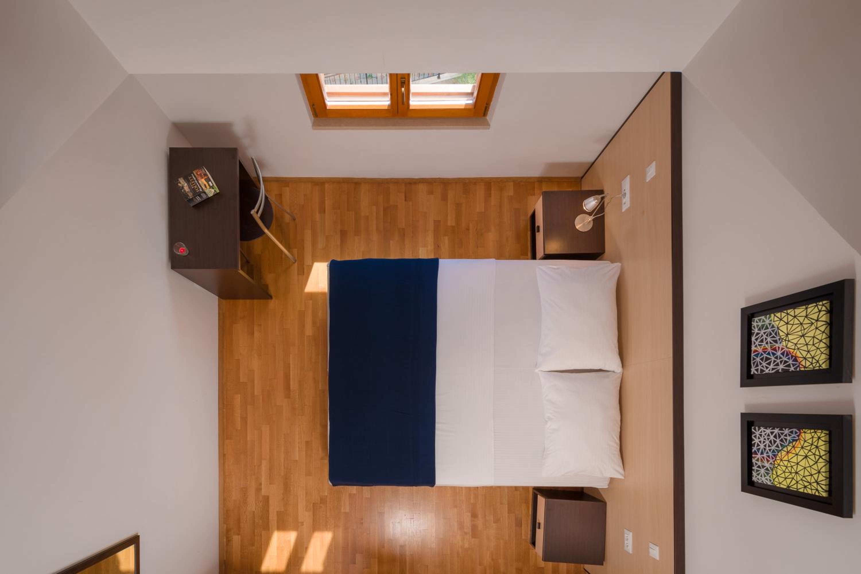 Studio Apartment With Sea View photo 3