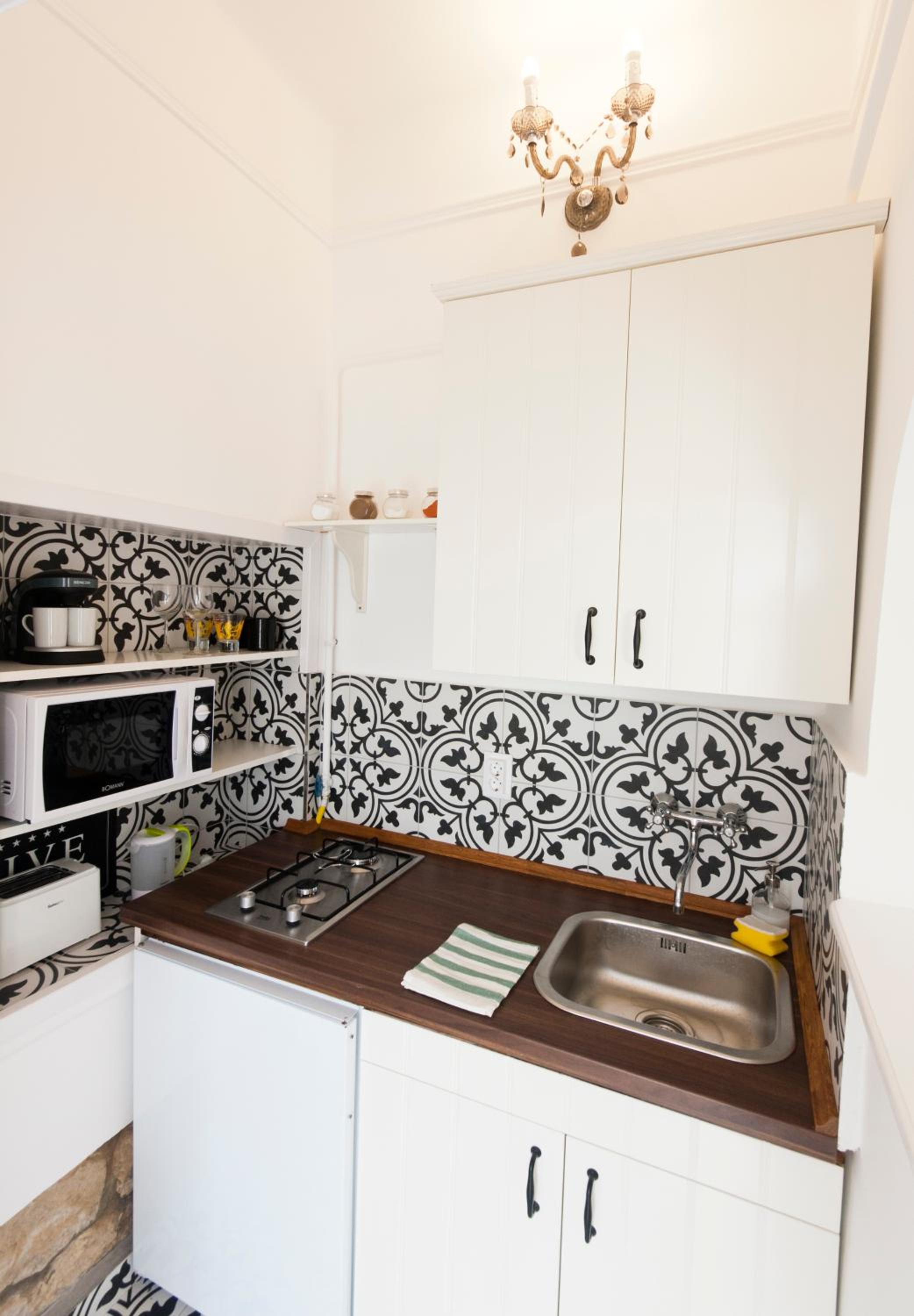 One-Bedroom Apartment (2 Adults) with Terrace - Photo 14