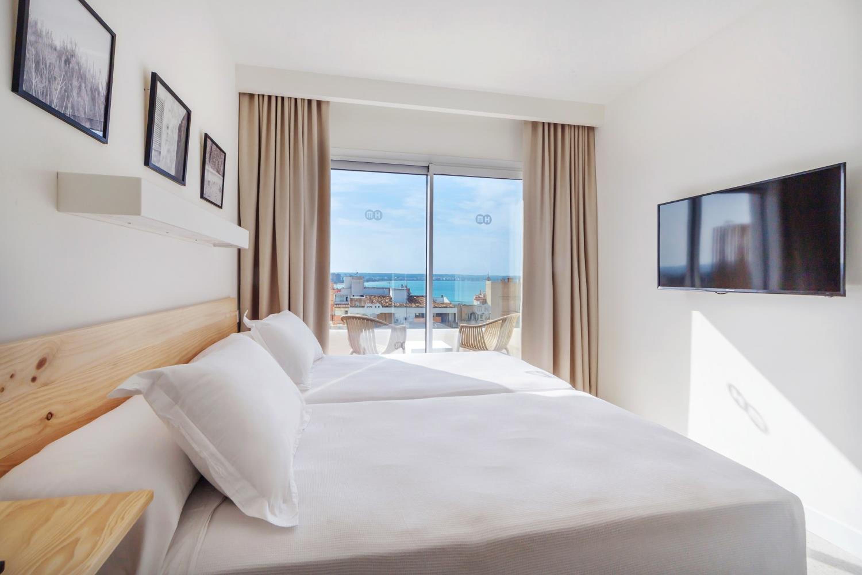 Superior Double Room - Photo 1