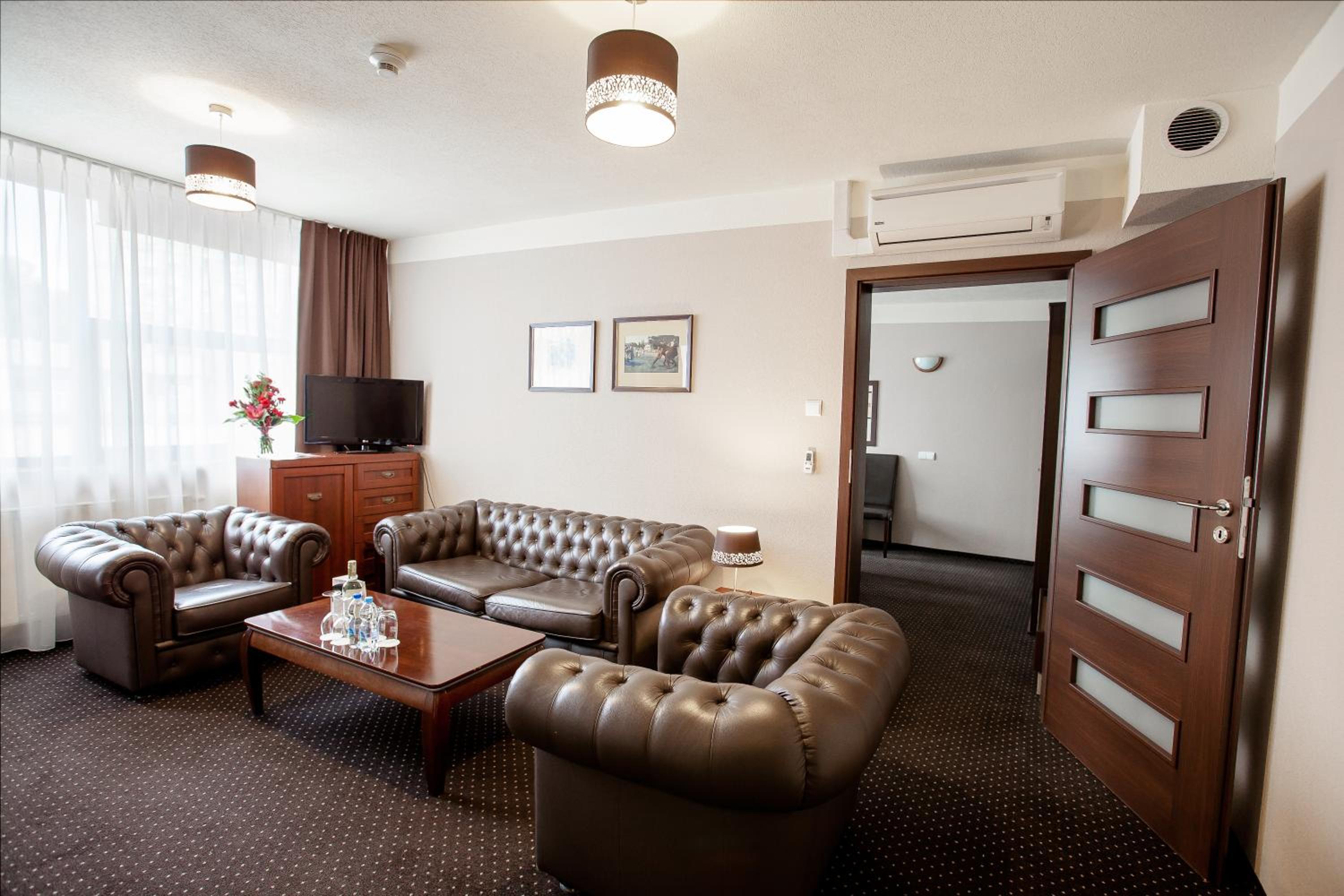 Suite photo 1