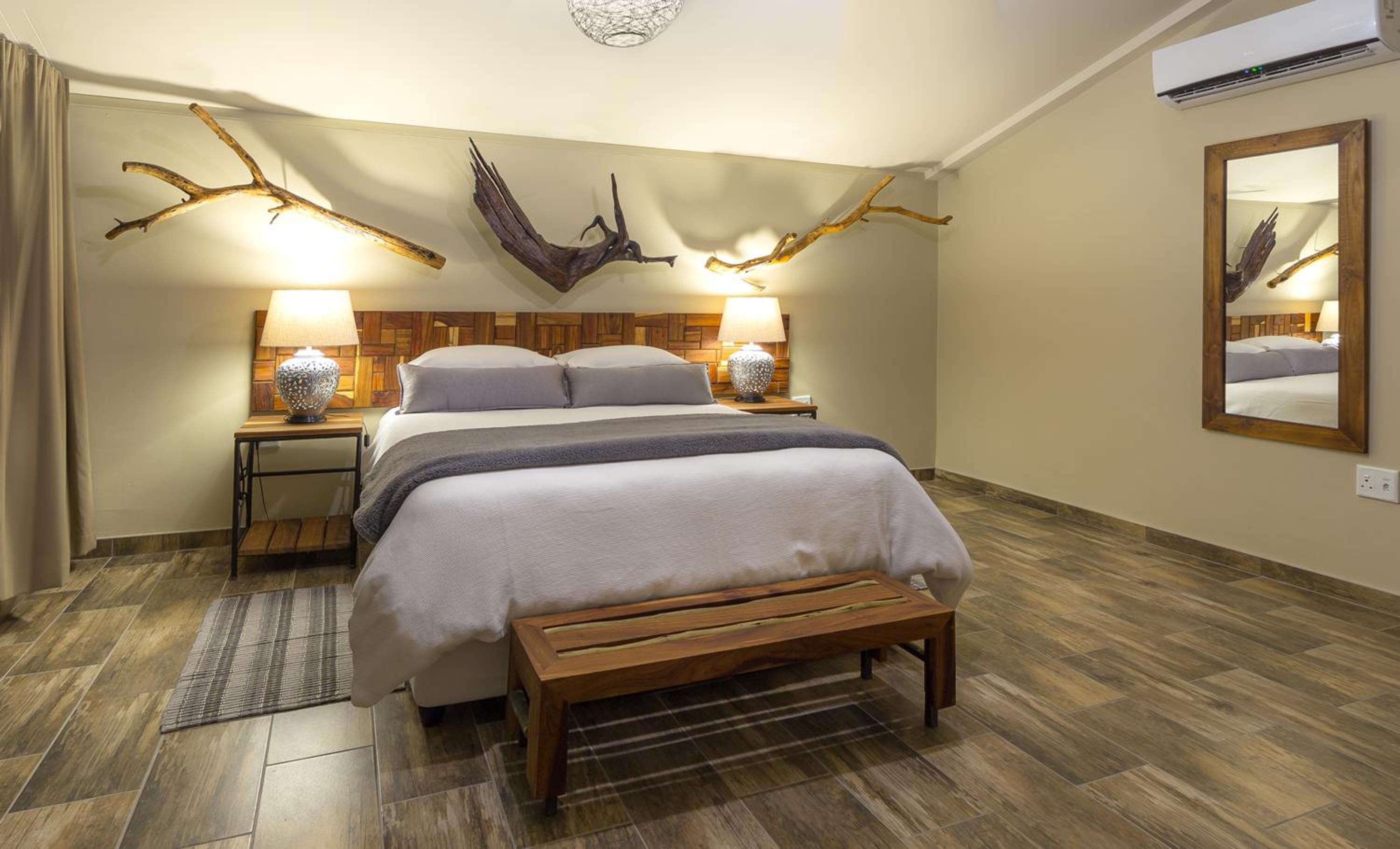 Junior Suite with Private Splash Pool photo 1