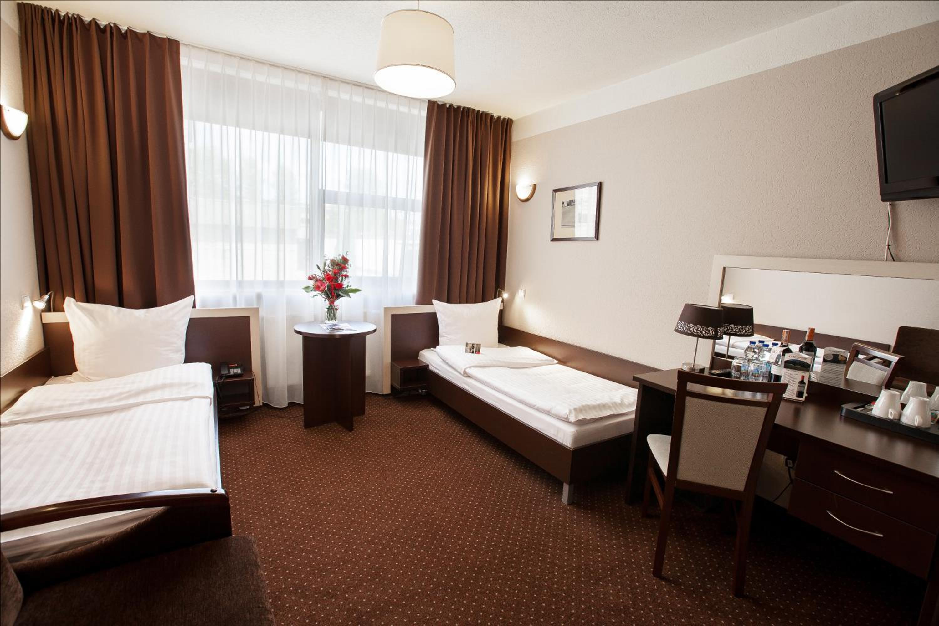 Superior Twin Room photo 3