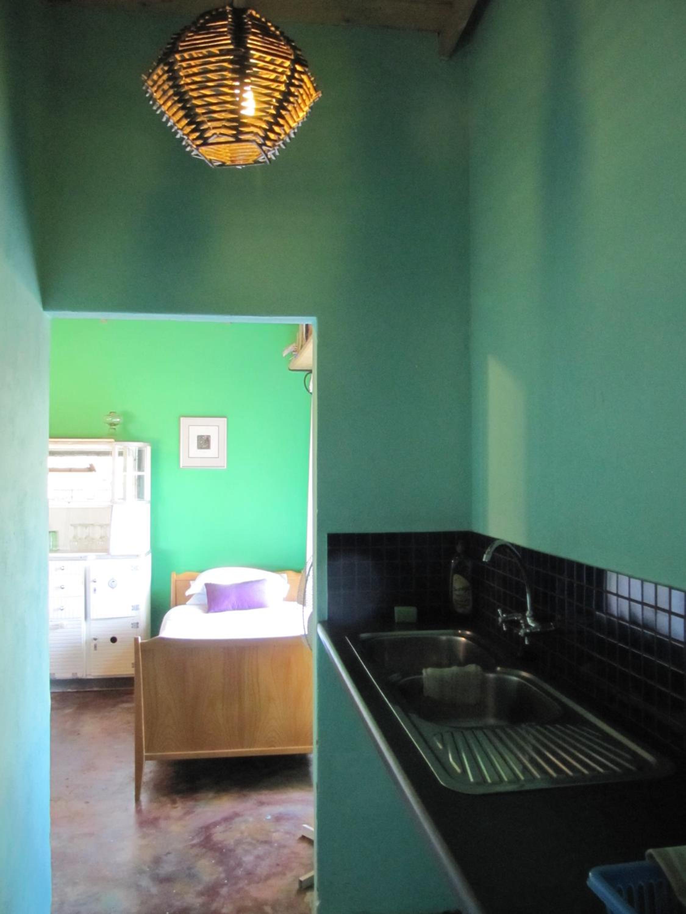 Two-Bedroom Cottage - Photo 4