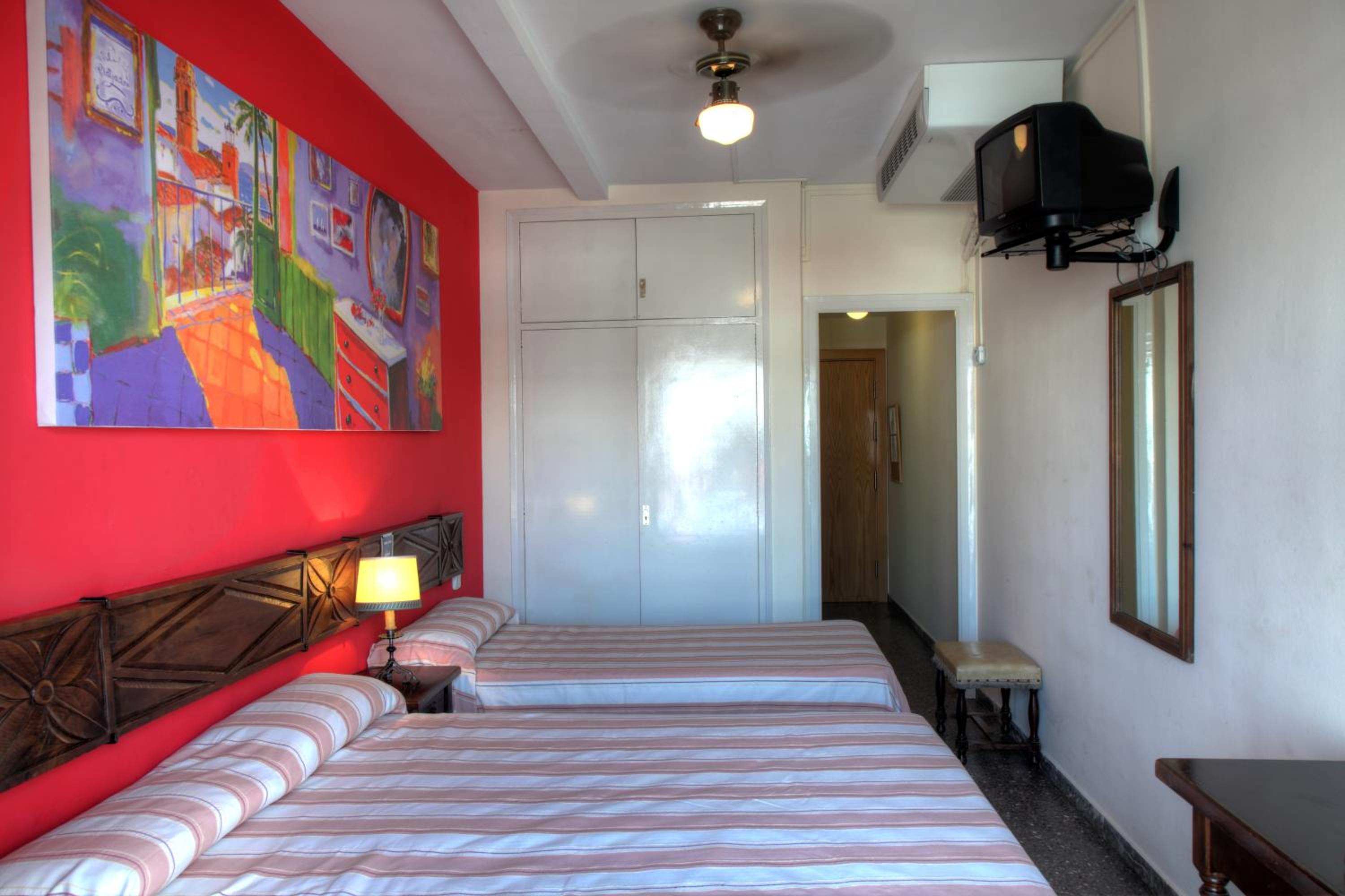 Economy Double or Twin Room - Photo 1