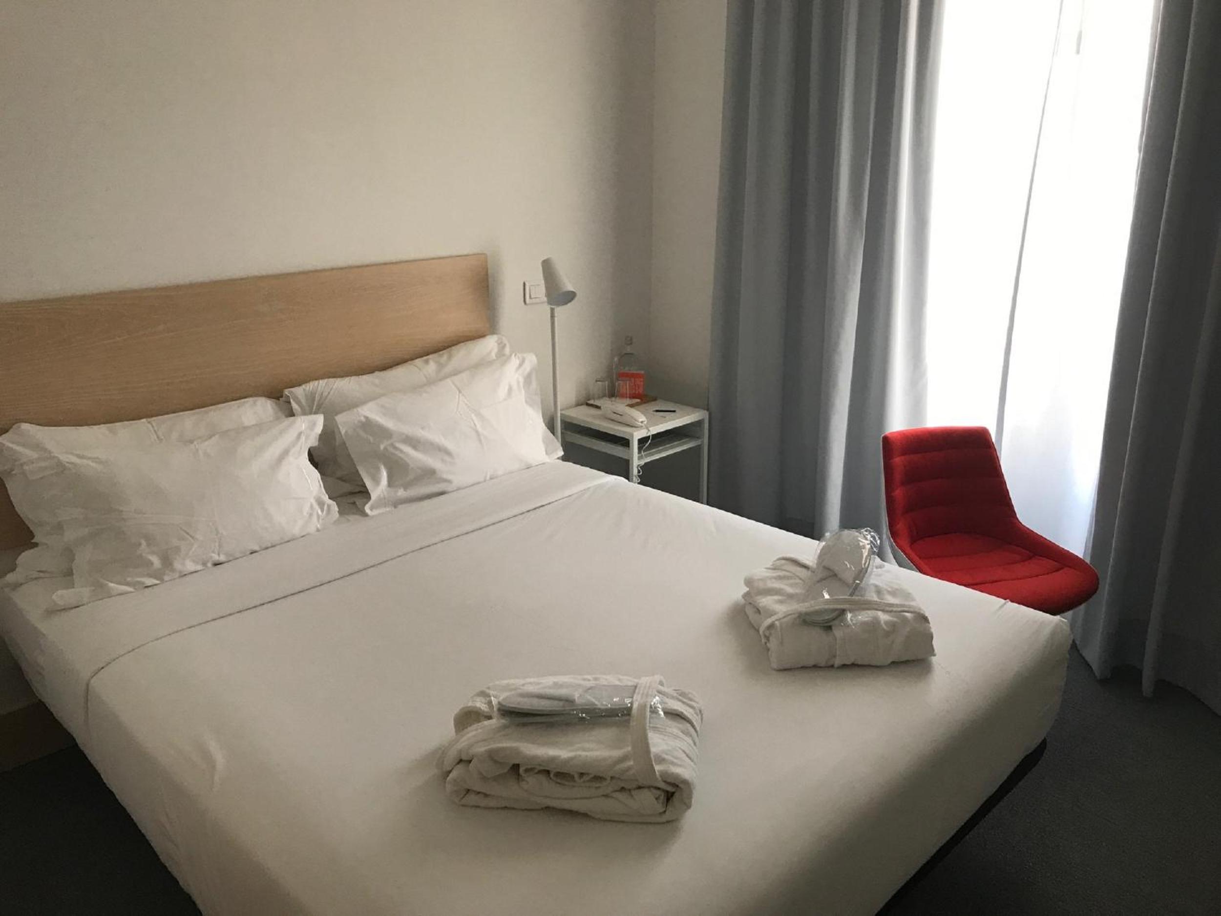 Double Room with Extra Bed and River View photo 1