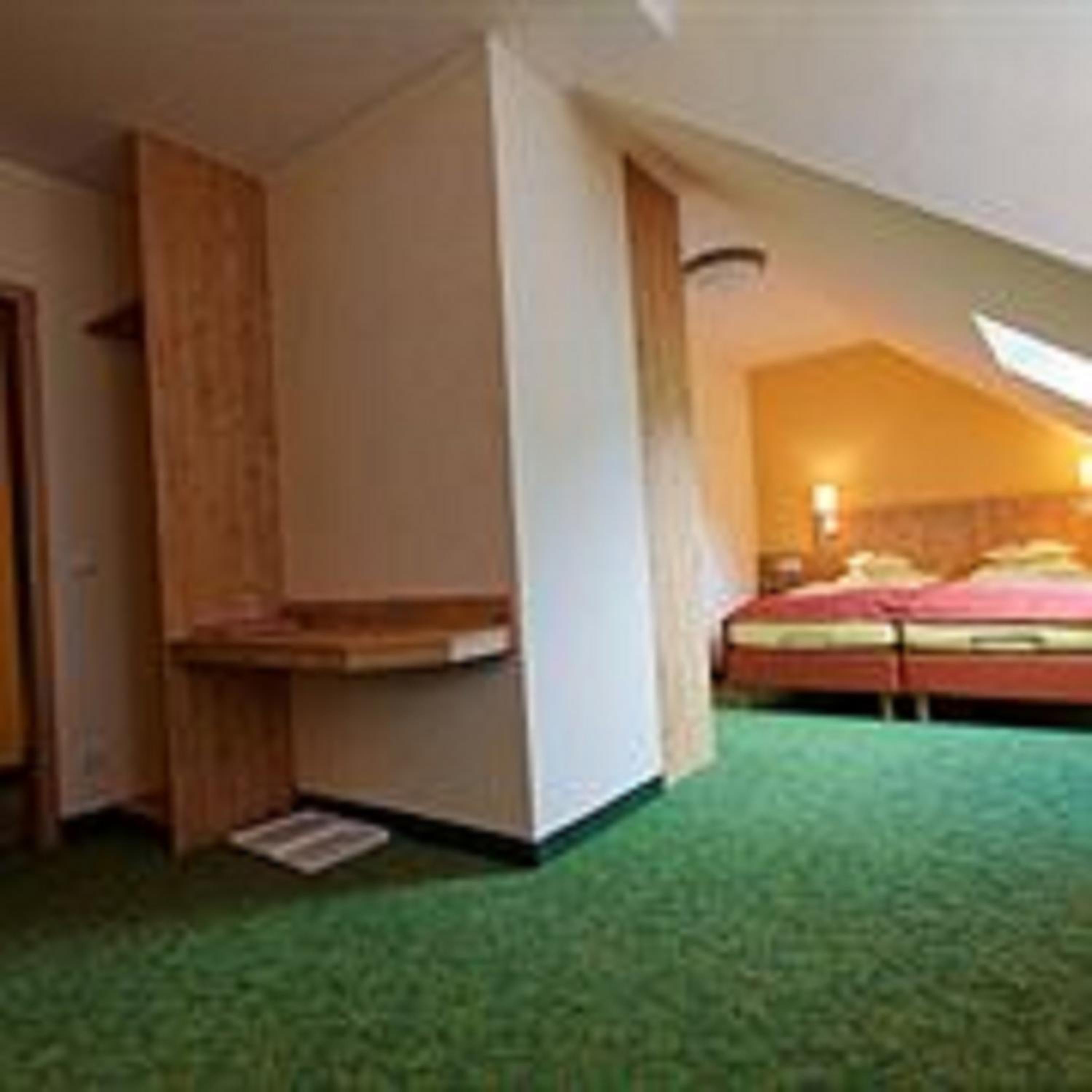 Large Comfort Double Room photo 3