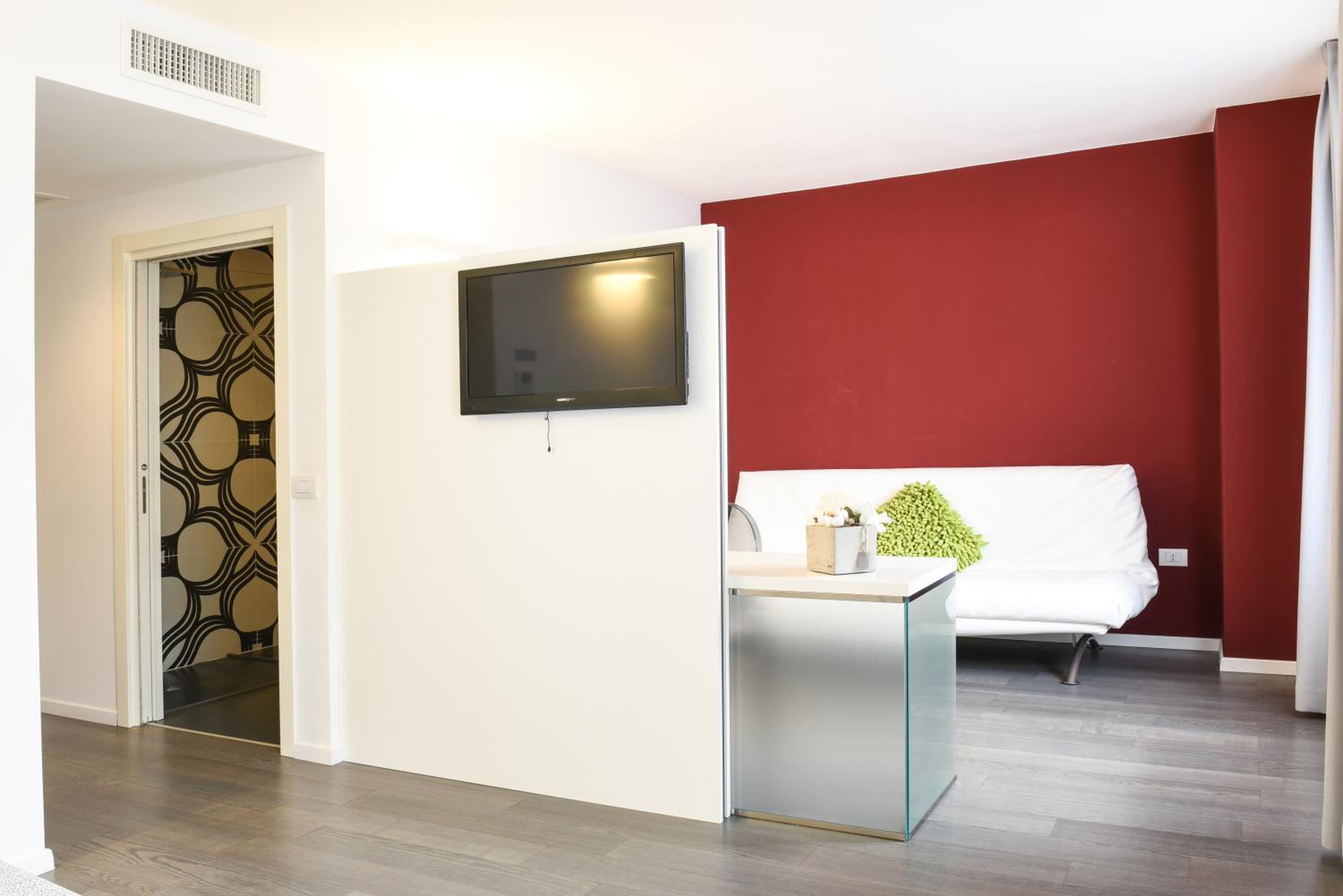 Superior Double Room - Photo 9