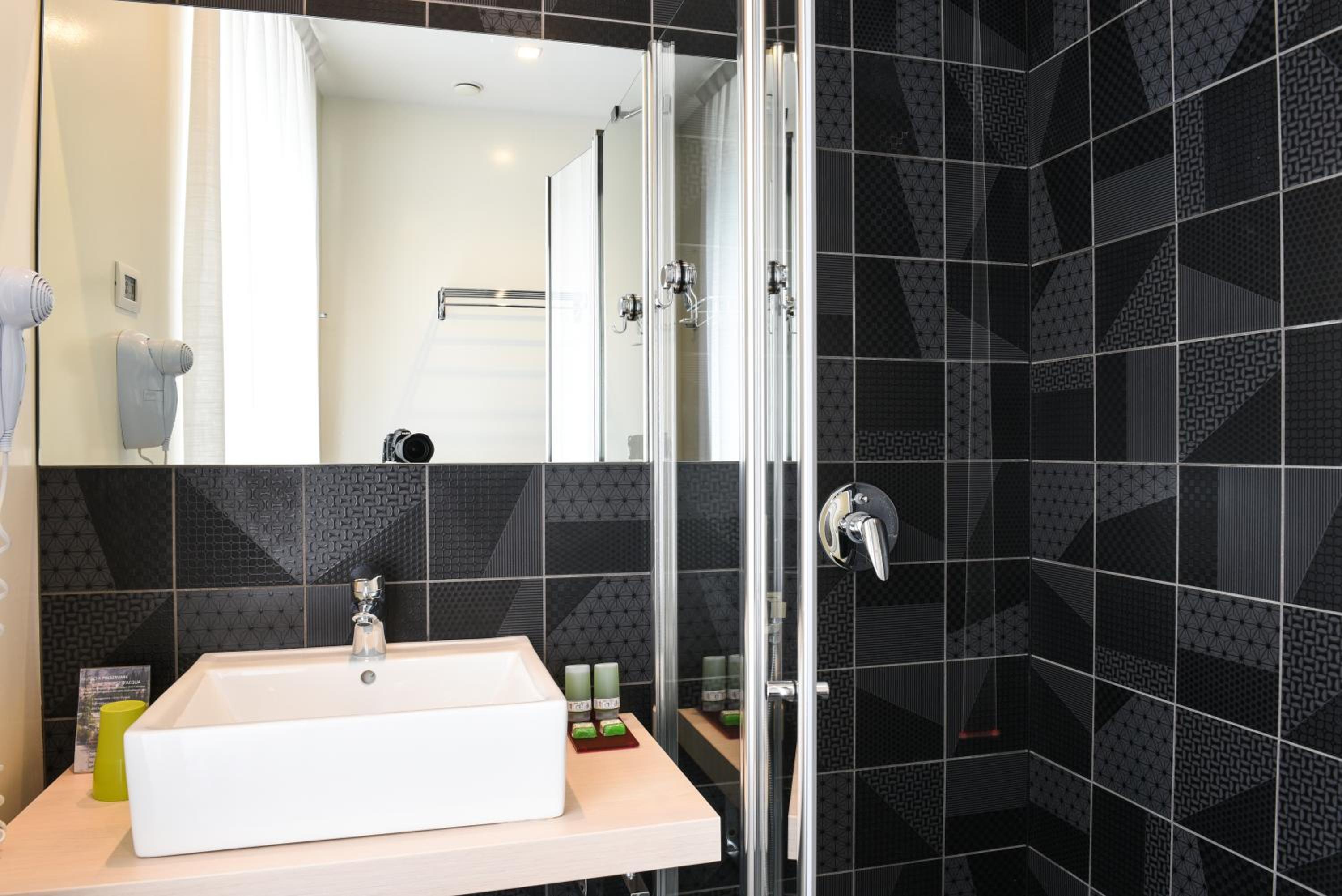 Superior Double Room - Photo 15