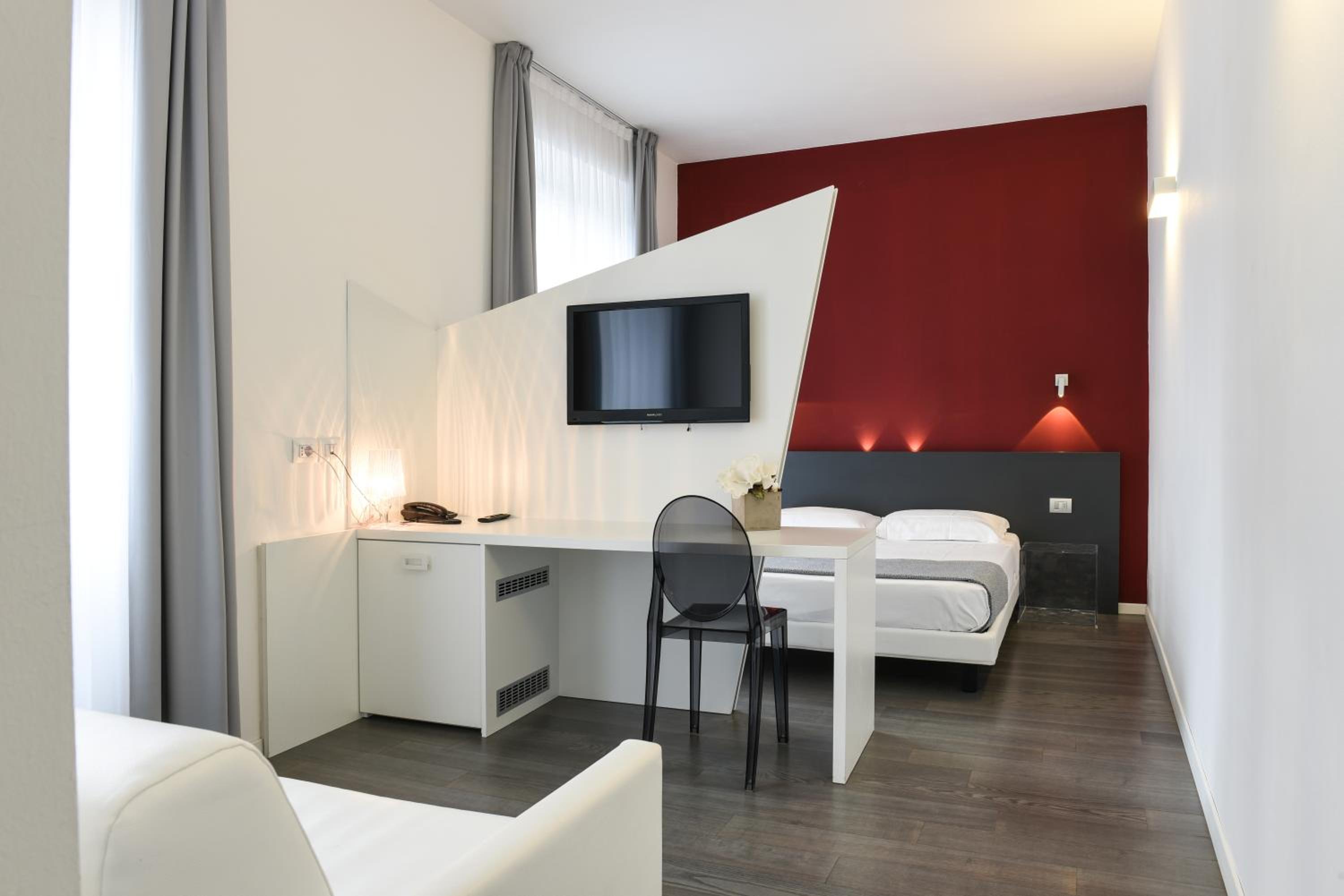 Superior Double Room - Photo 2