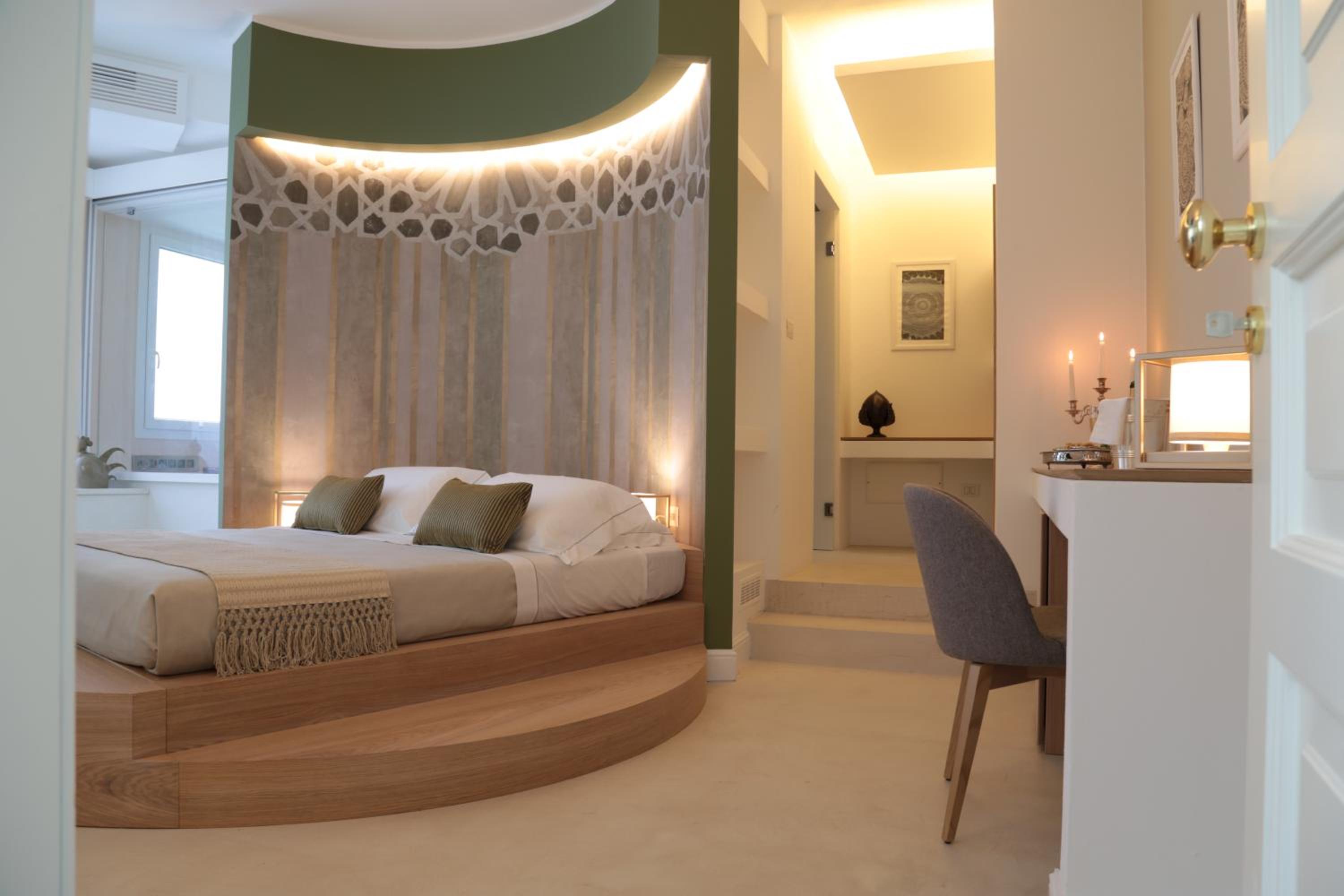 Deluxe Suite photo 3
