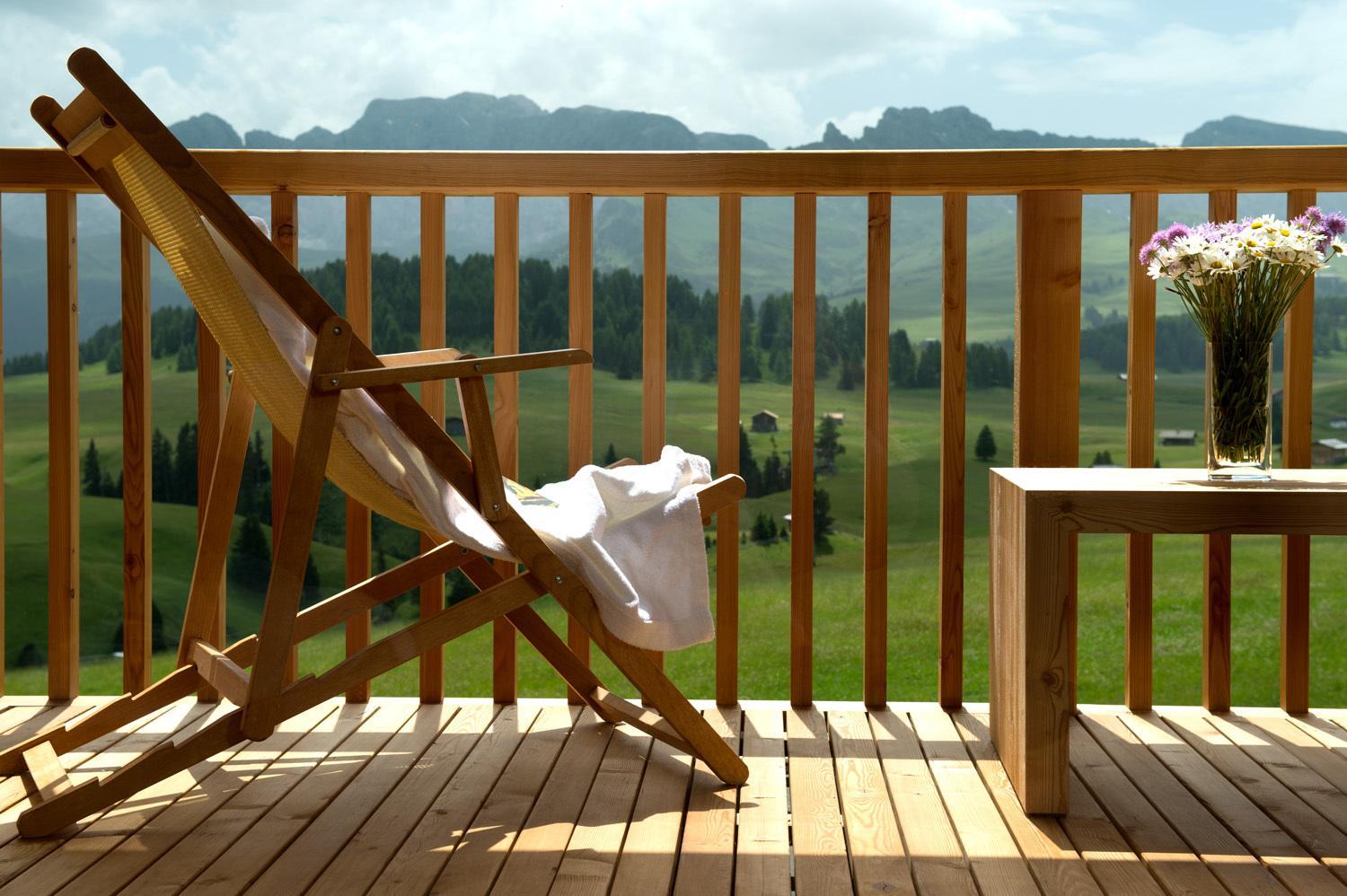 Panorama Suite with Balcony photo 2
