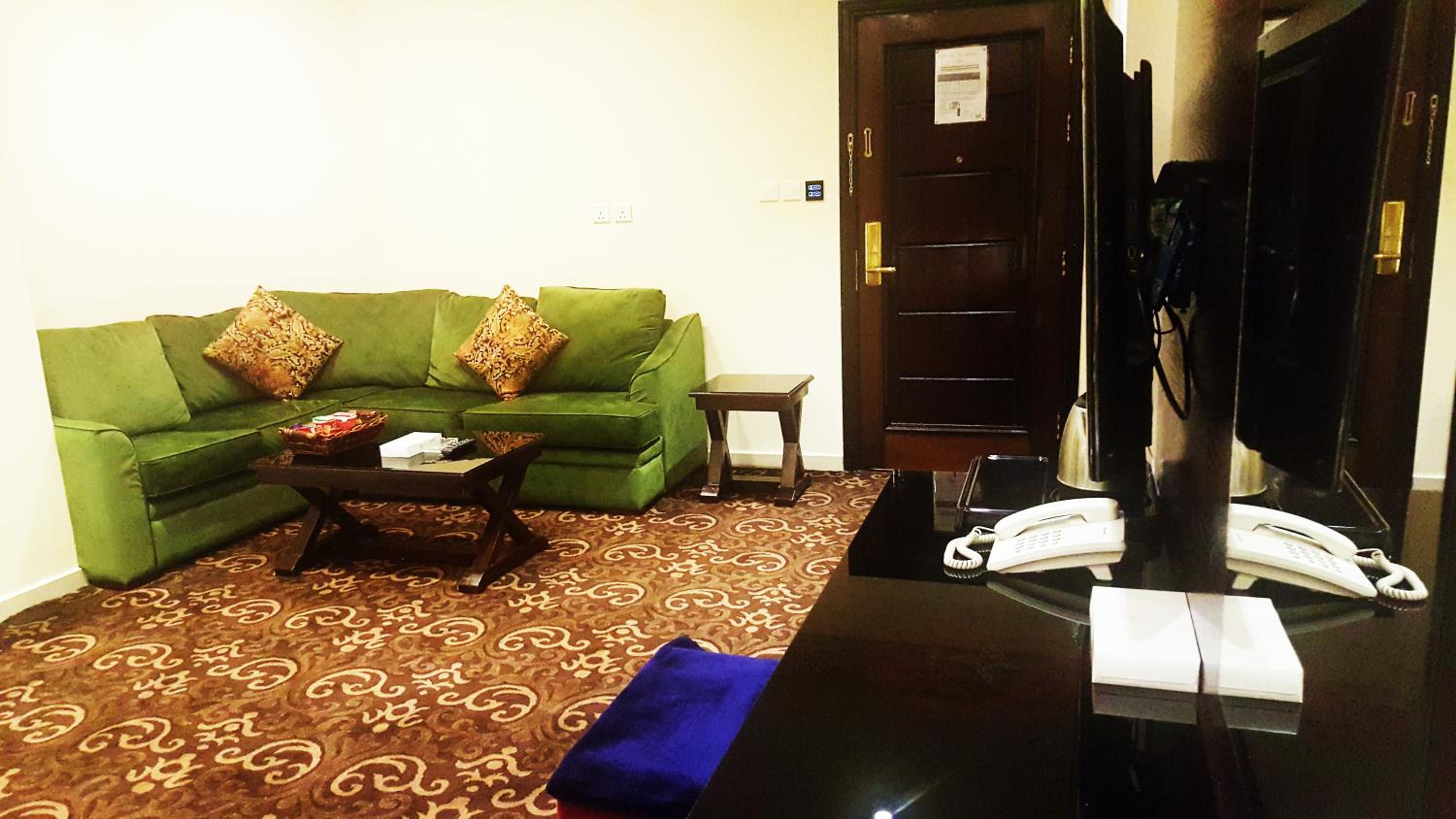 Suite with Spa Bath