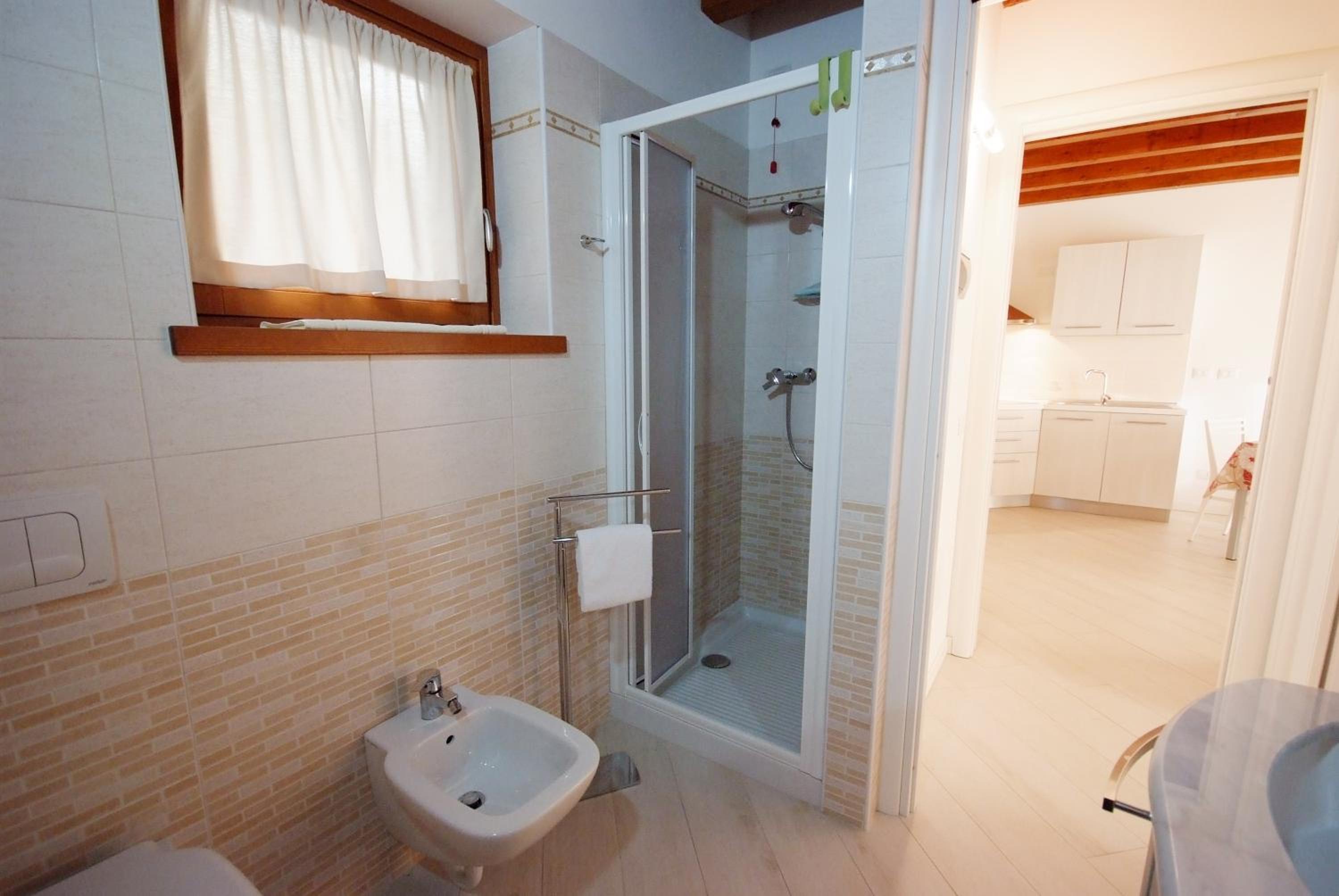 Apartment - Ground Floor photo 3