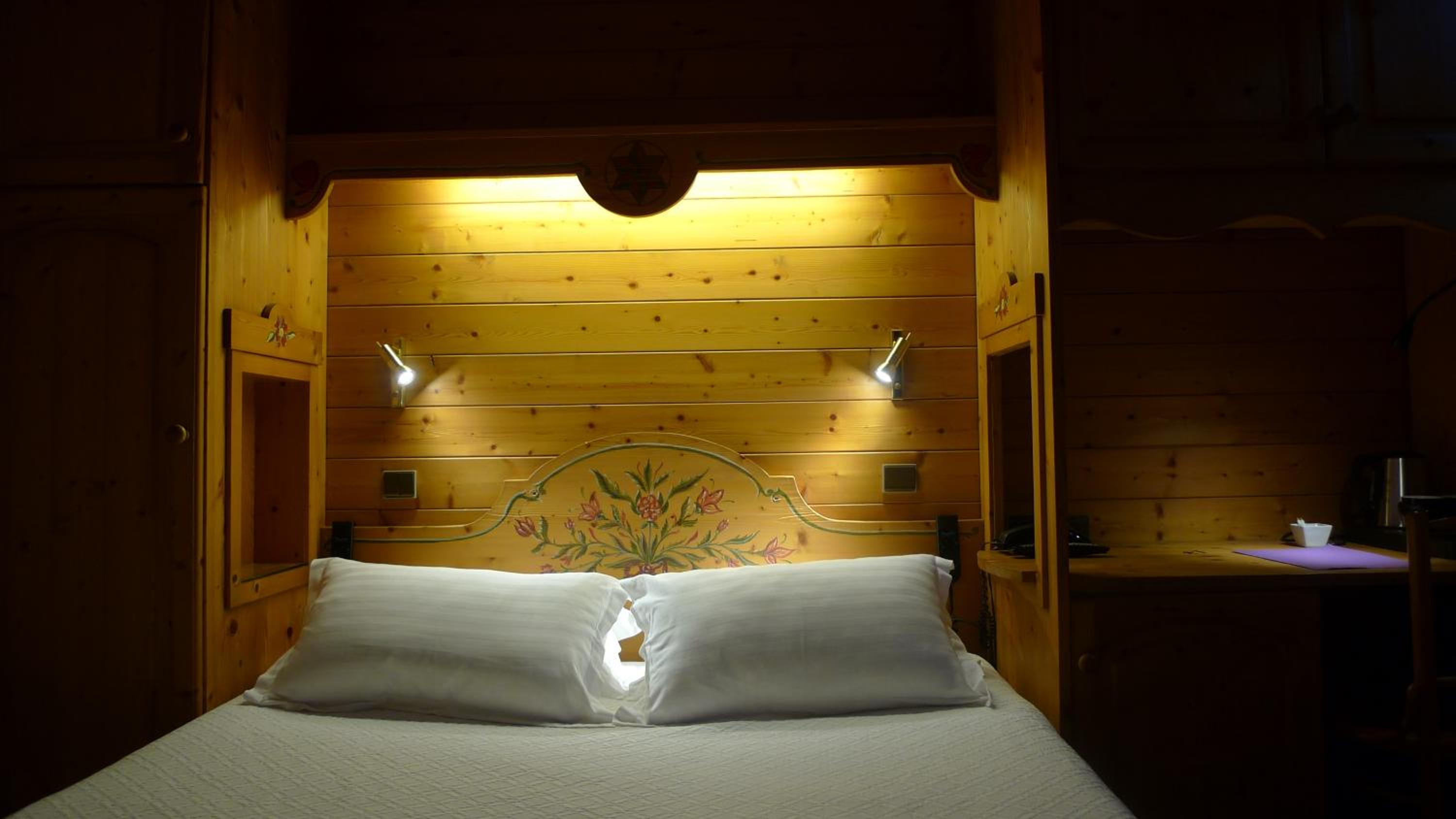 Classic Double Room - Photo 1