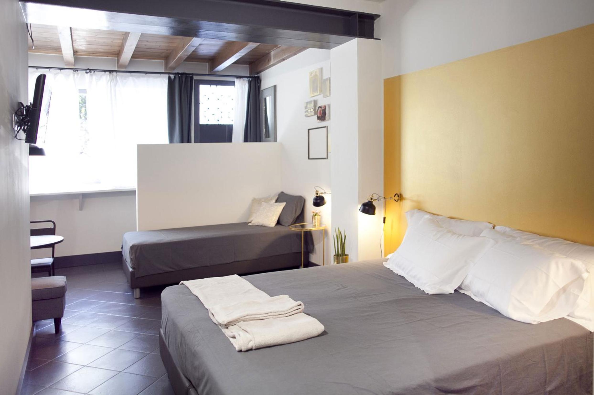 Large Double Room with Garden View photo 2