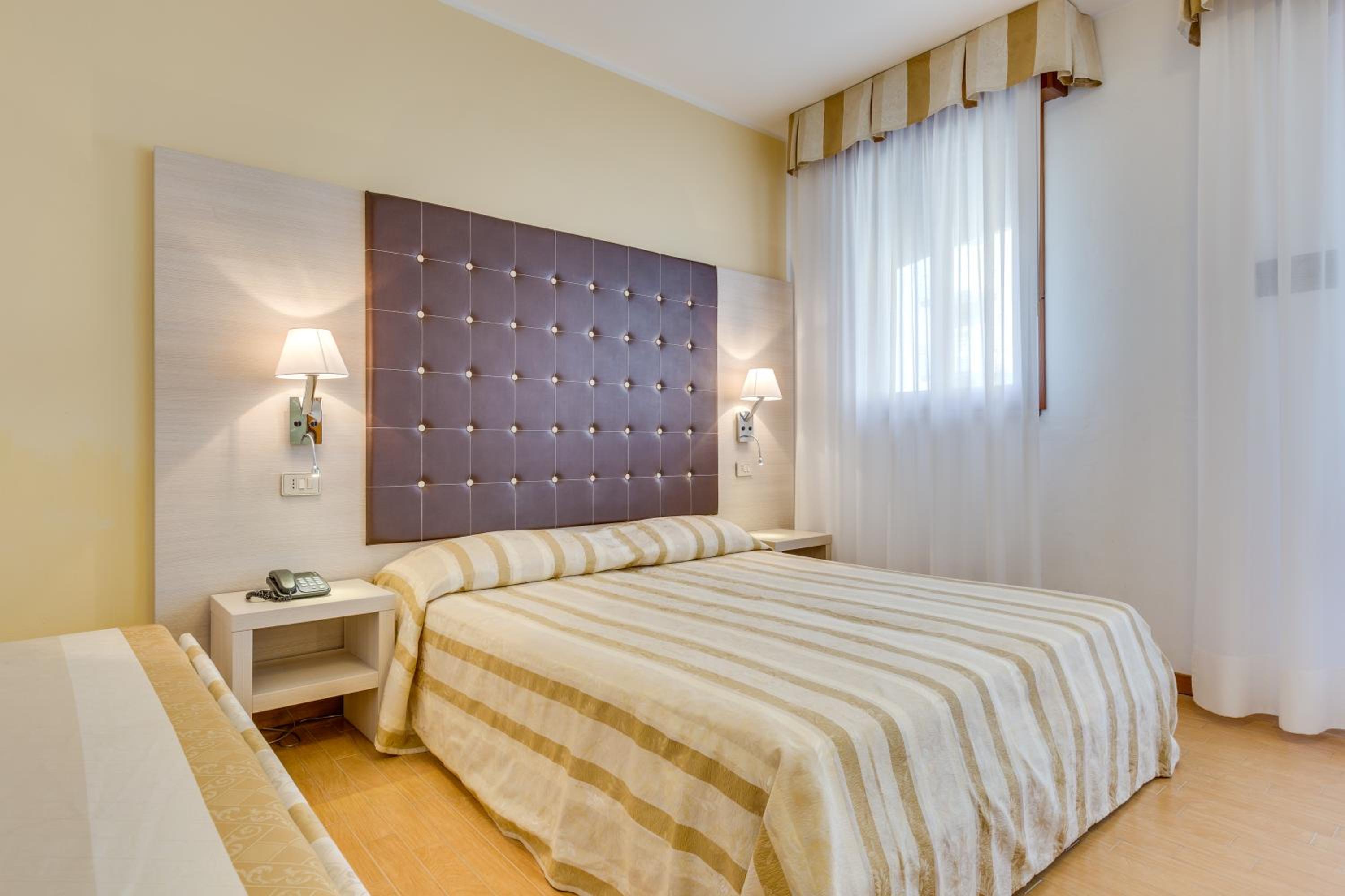 Triple Room - Photo 2
