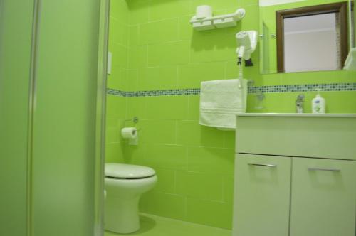 Quadruple Room - Photo 4