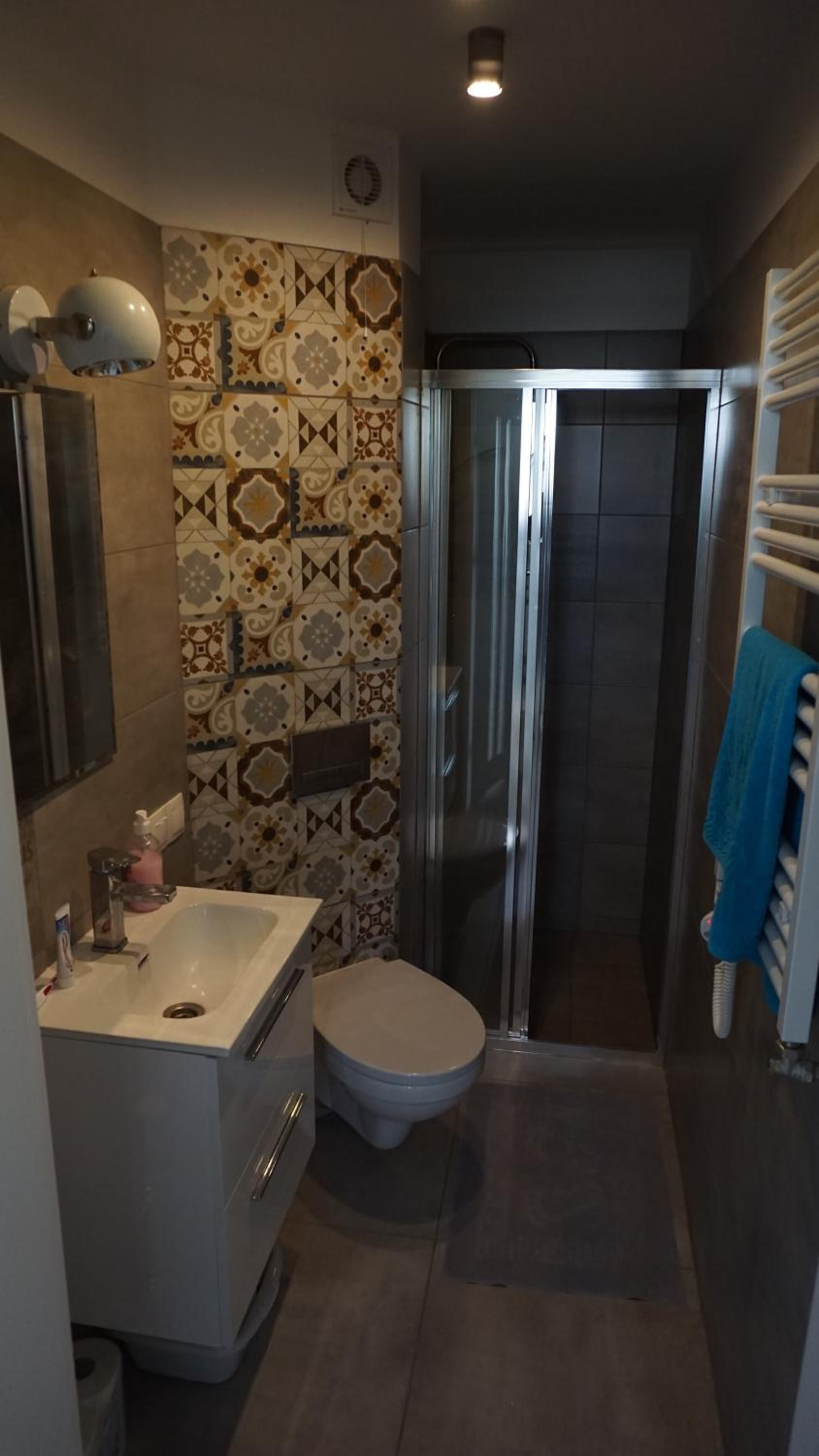 Three-Bedroom Apartment - Photo 53