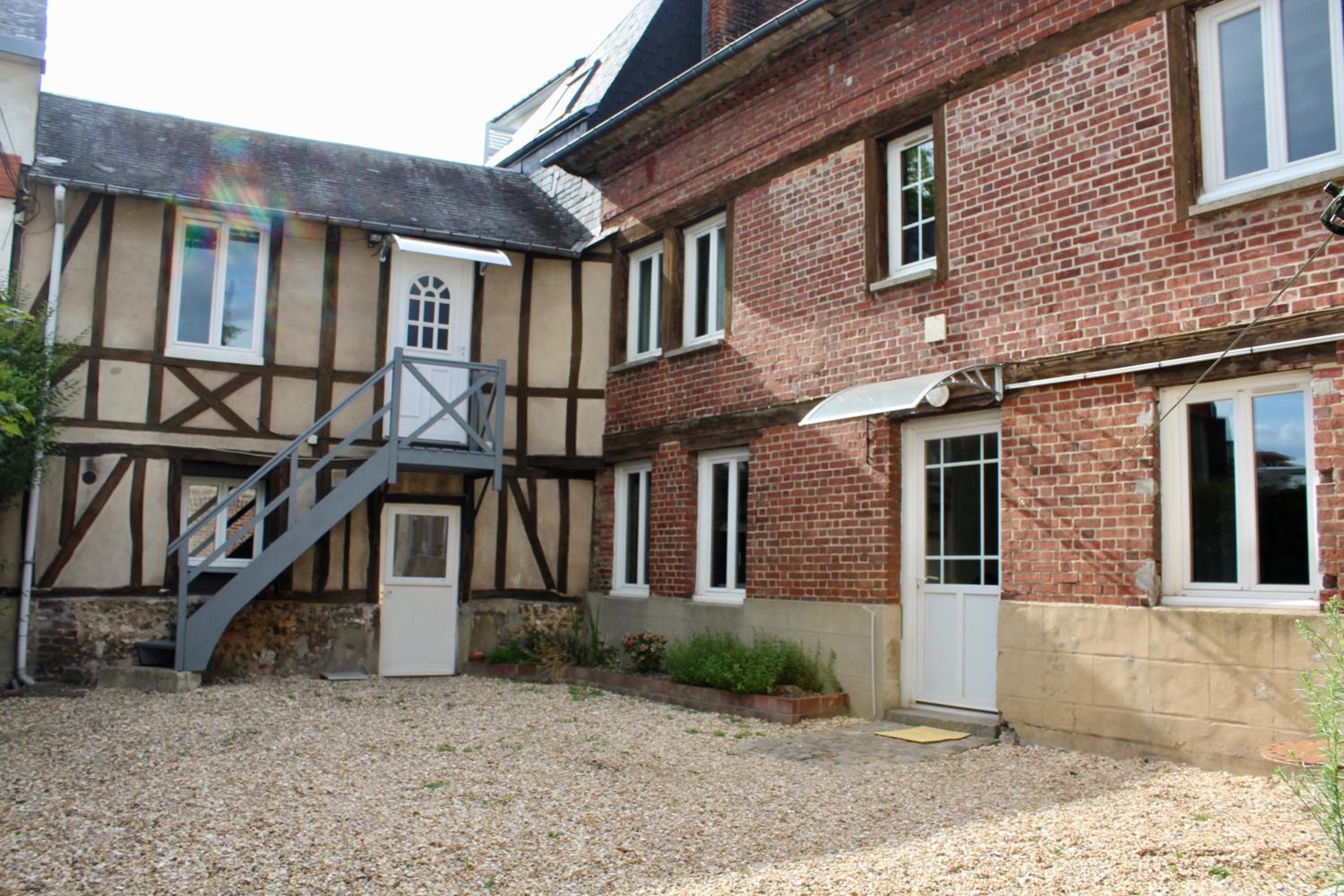 Holiday Home (7 Adults)