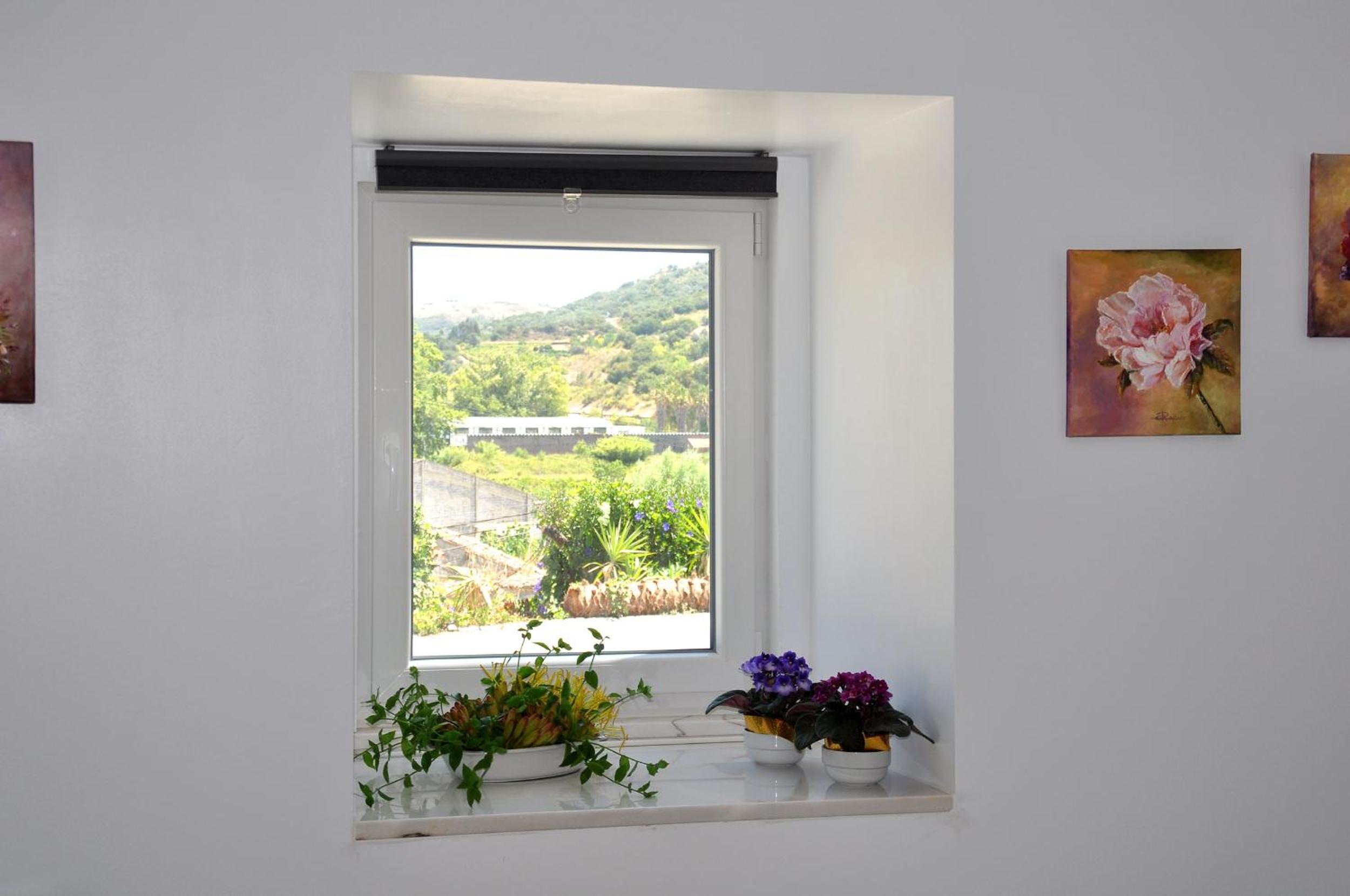 Double or Twin Room - Photo 6
