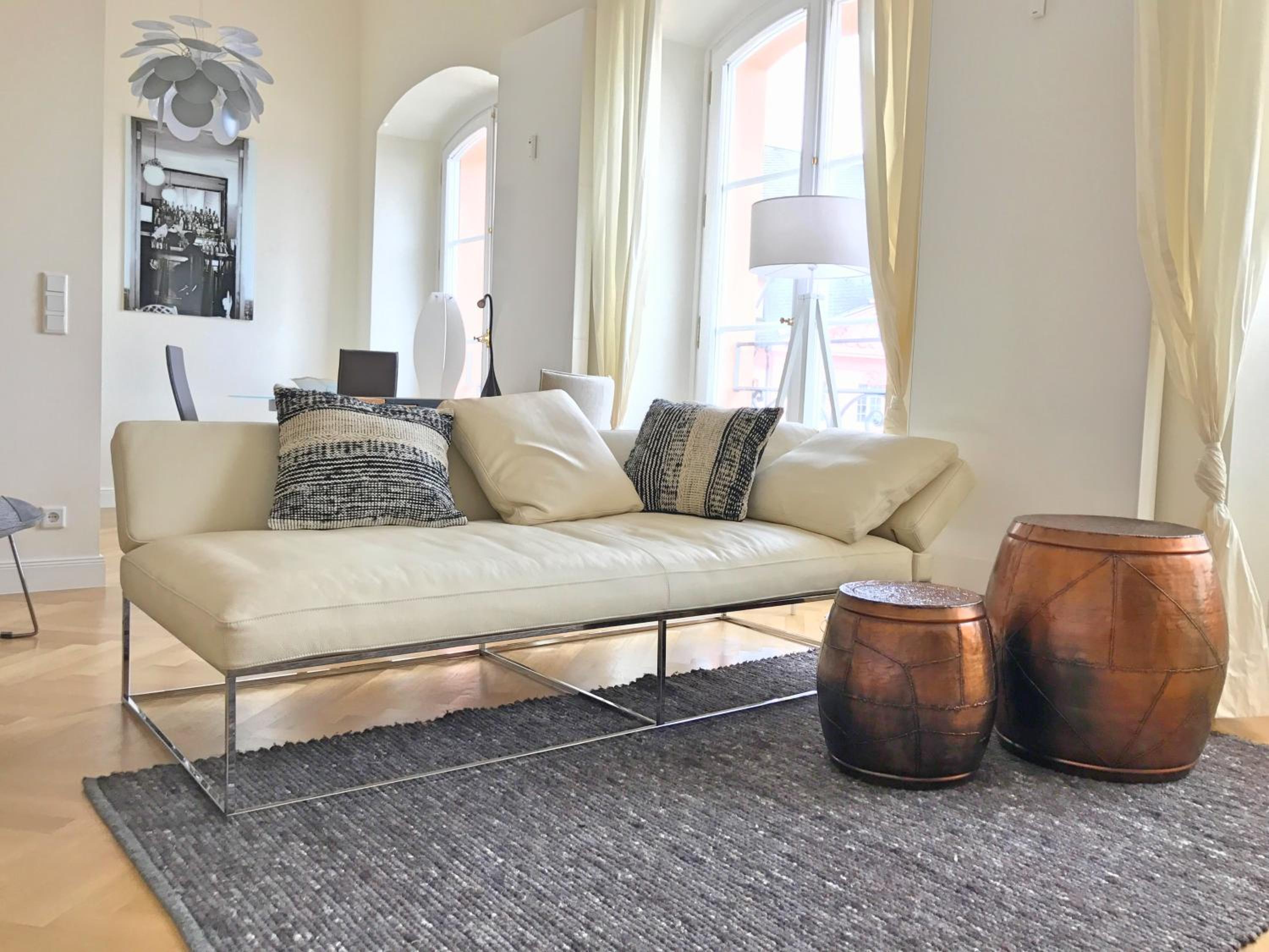 Studio Apartment photo 1