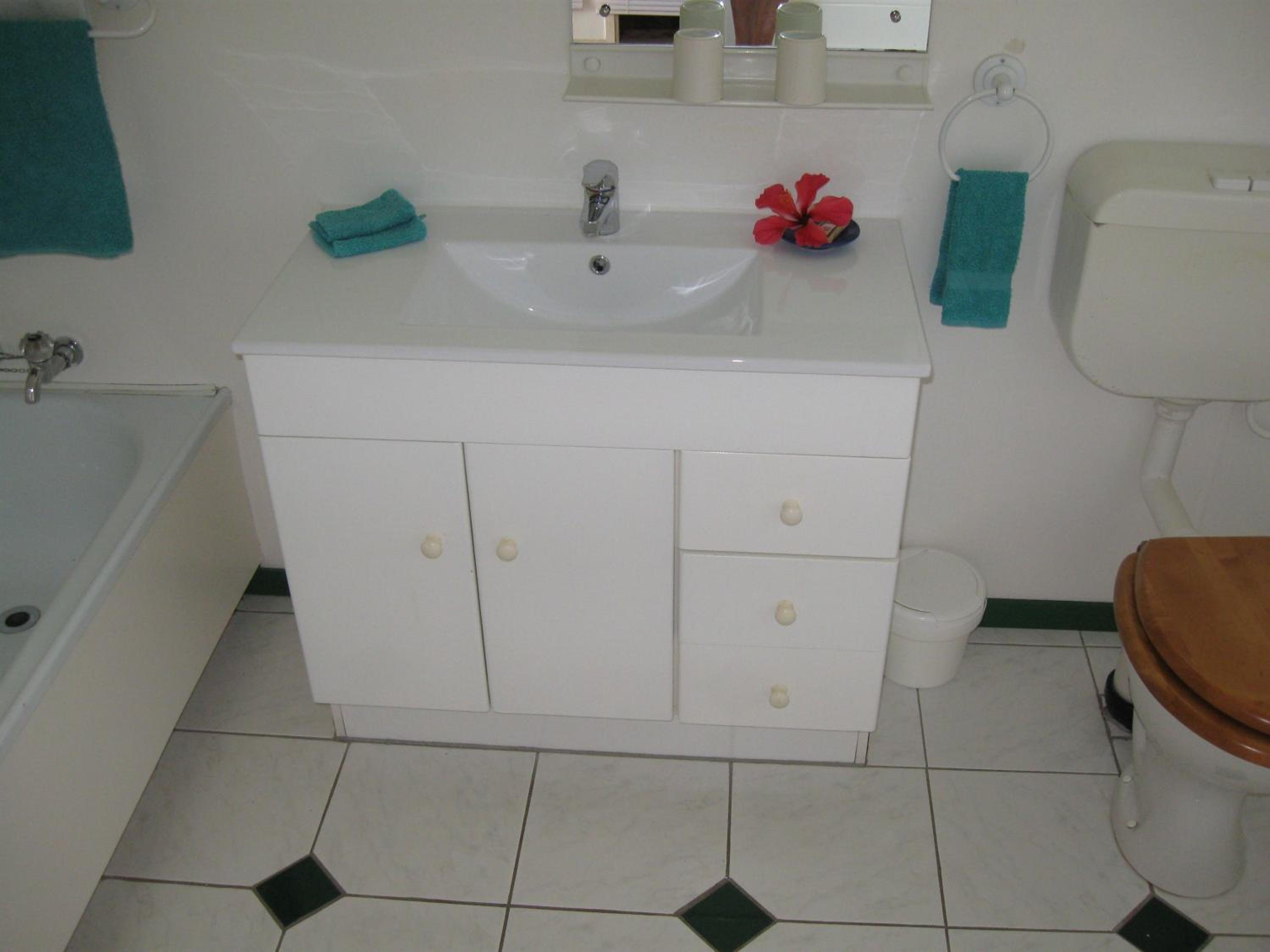 Double Room with Garden View - Photo 4