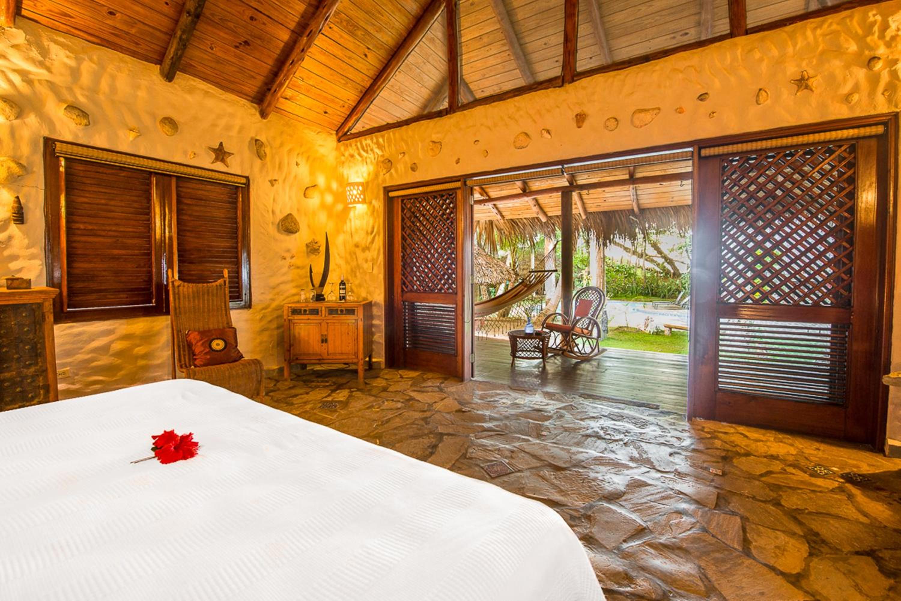 One-Bedroom Bungalow