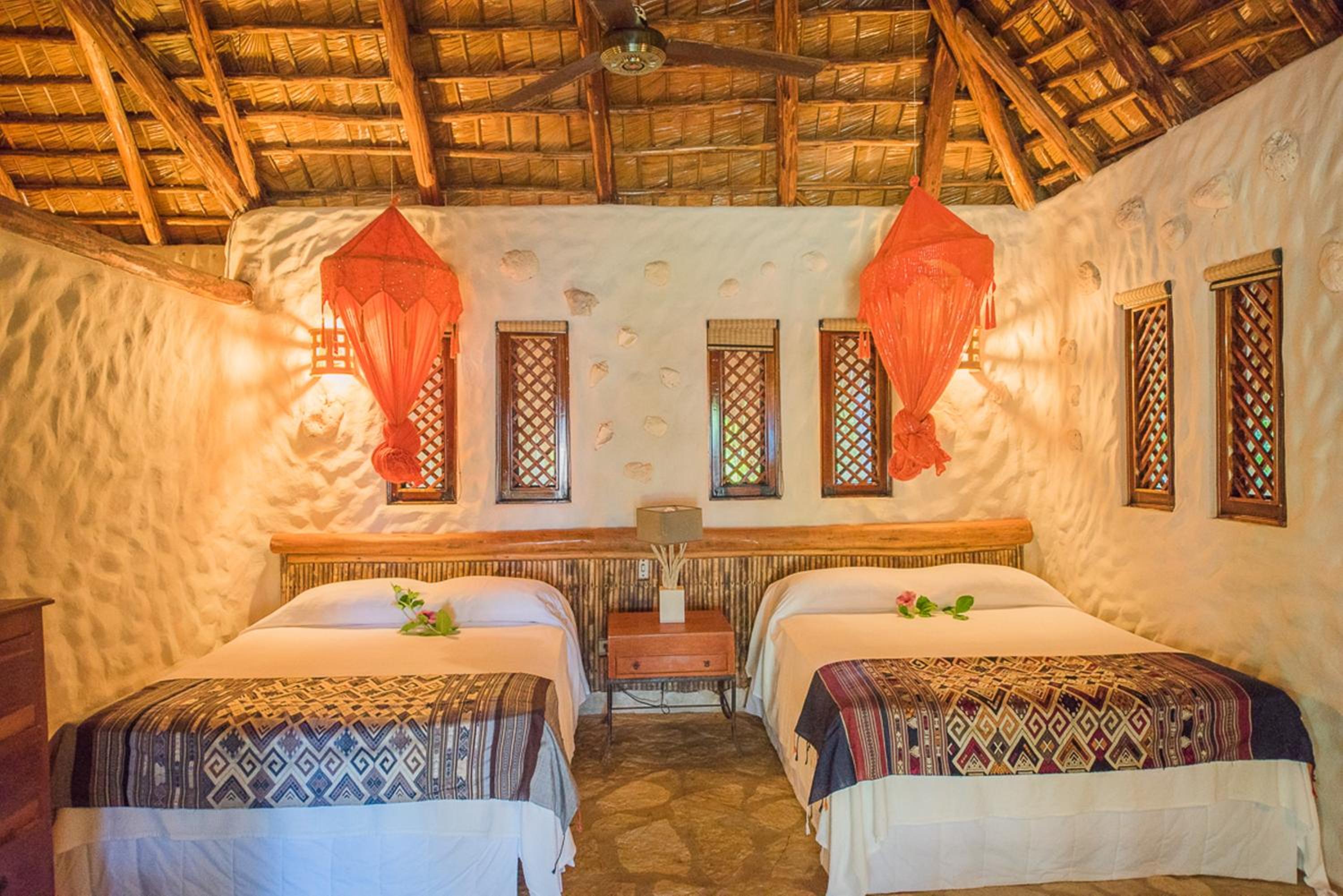 Two-Bedroom Bungalow - Photo 4
