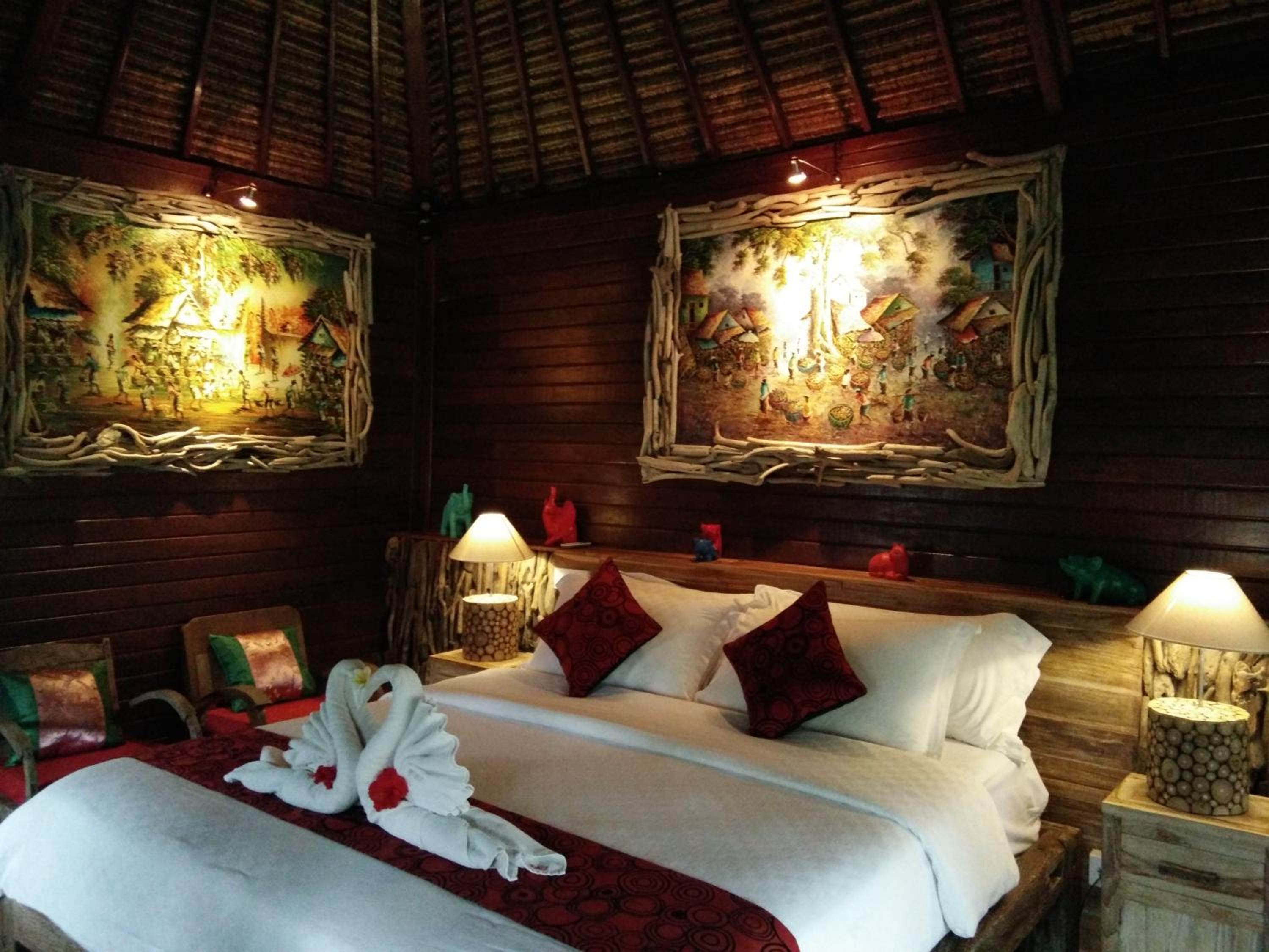 Suite with Garden View