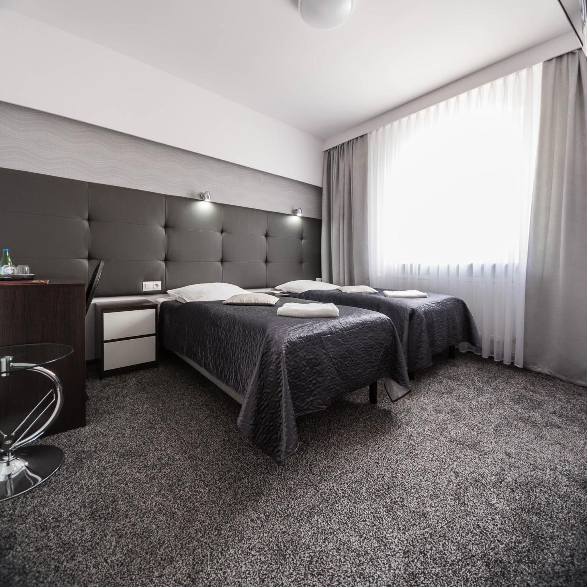 Standard Double Room - Photo 1