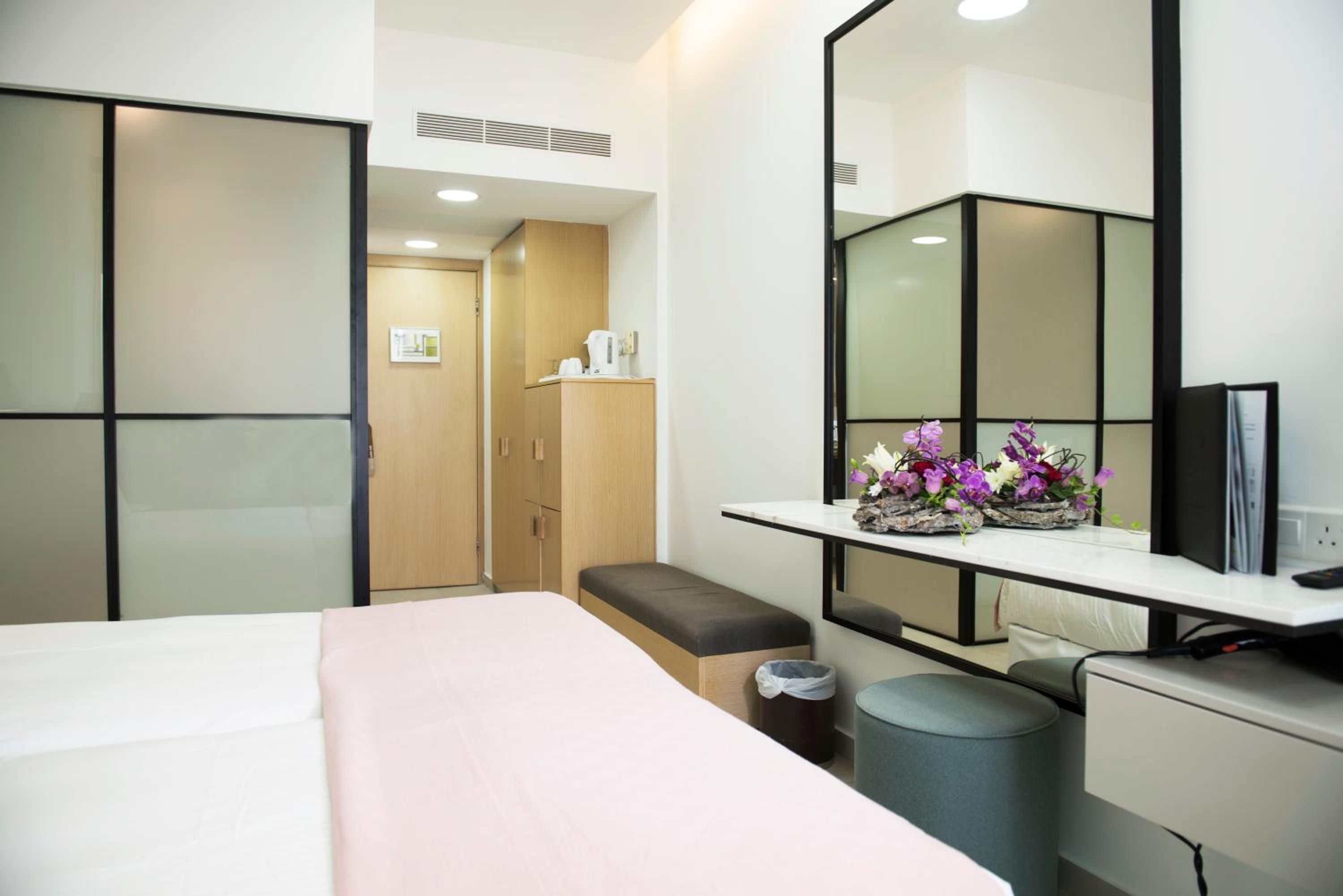 Superior Room with Side Sea View  - Photo 4
