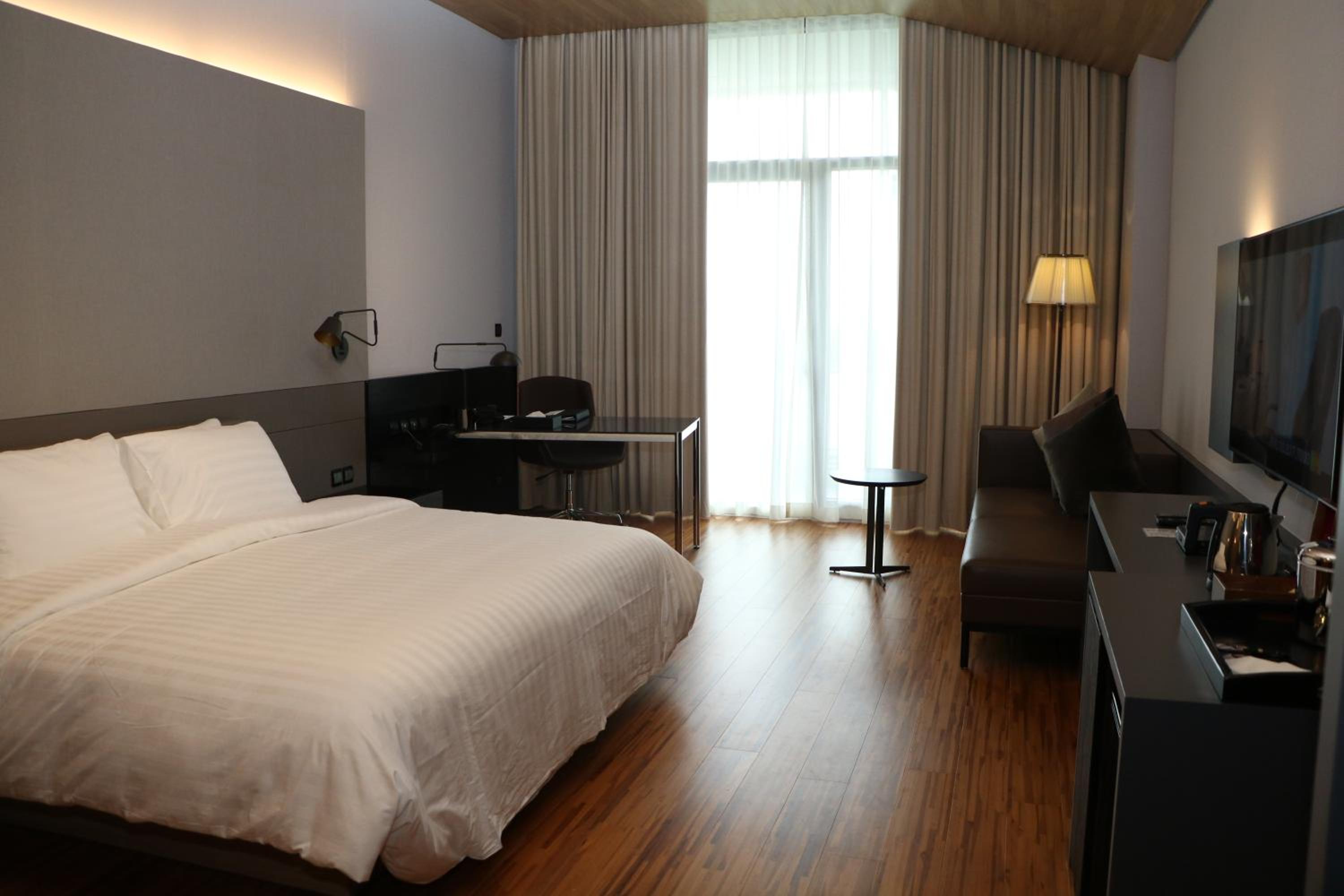Superior Queen Room