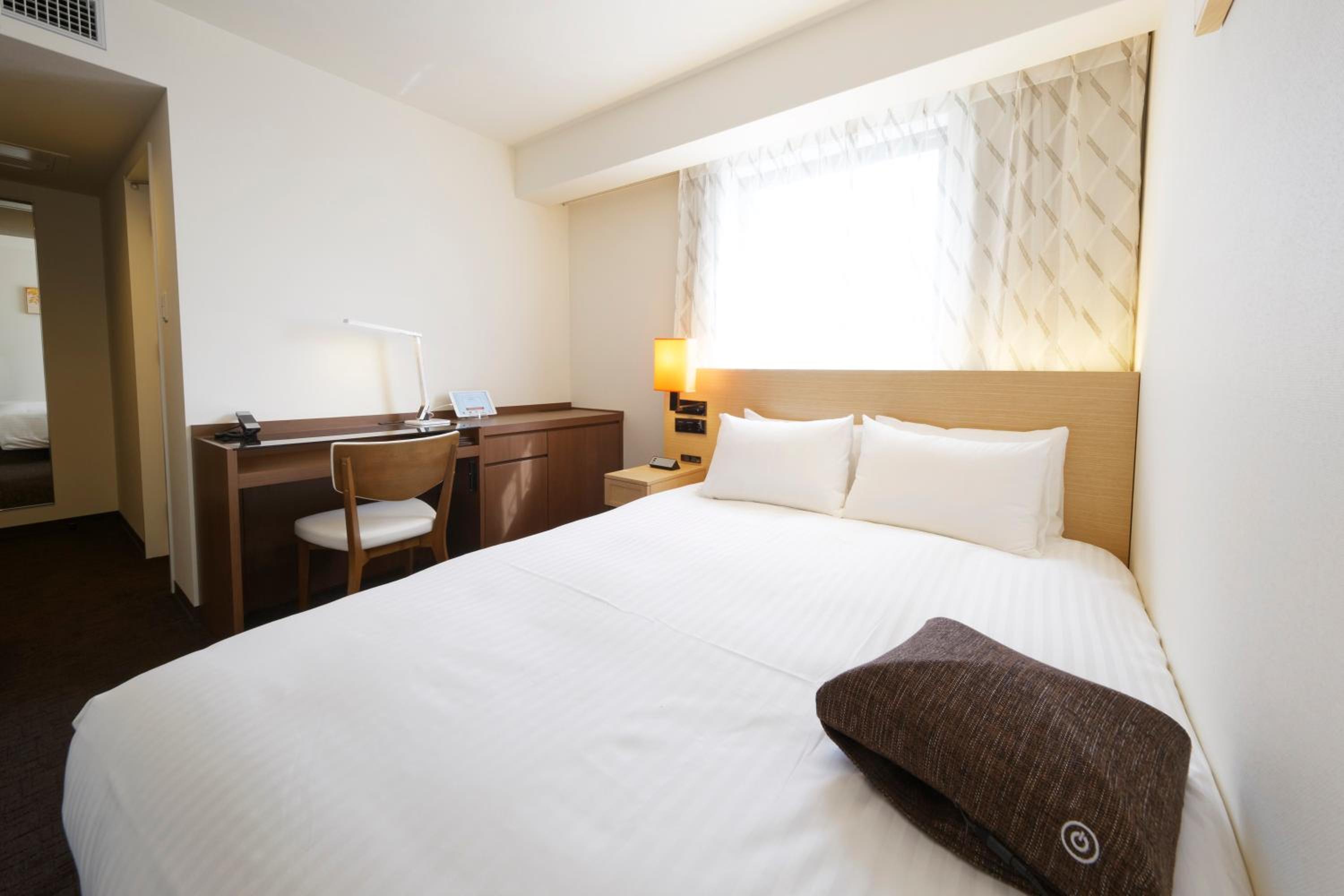 Double Room - Non-Smoking  - Photo 4