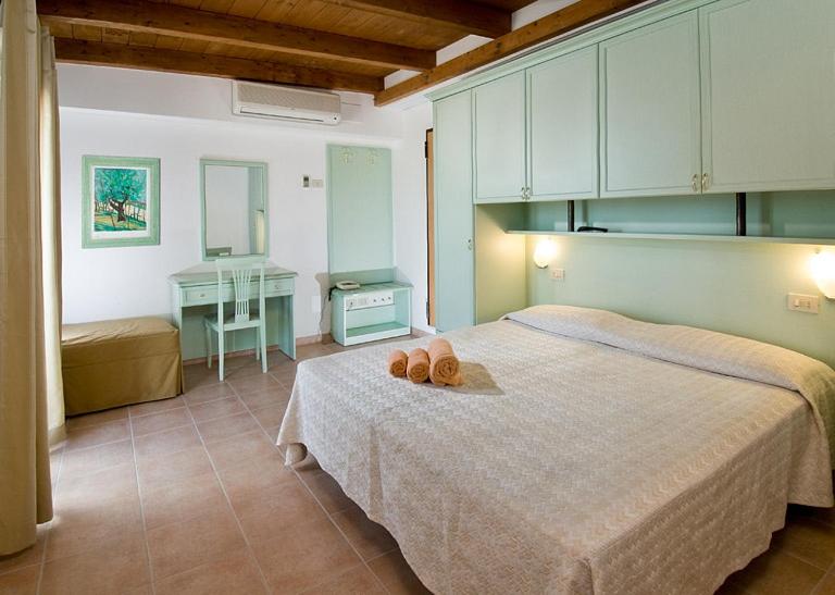 Double Room with Balcony and Sea View photo 1