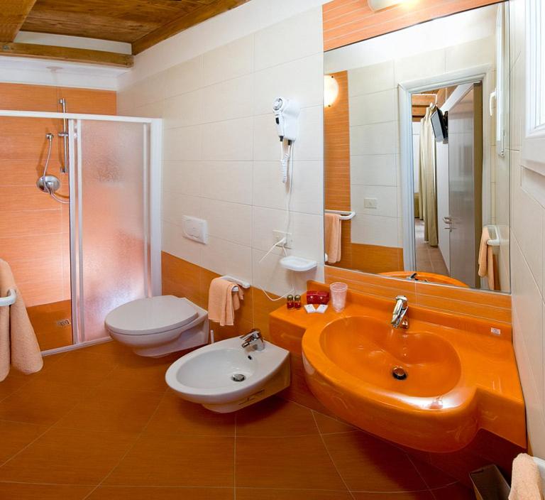 Double Room with Balcony and Sea View photo 2