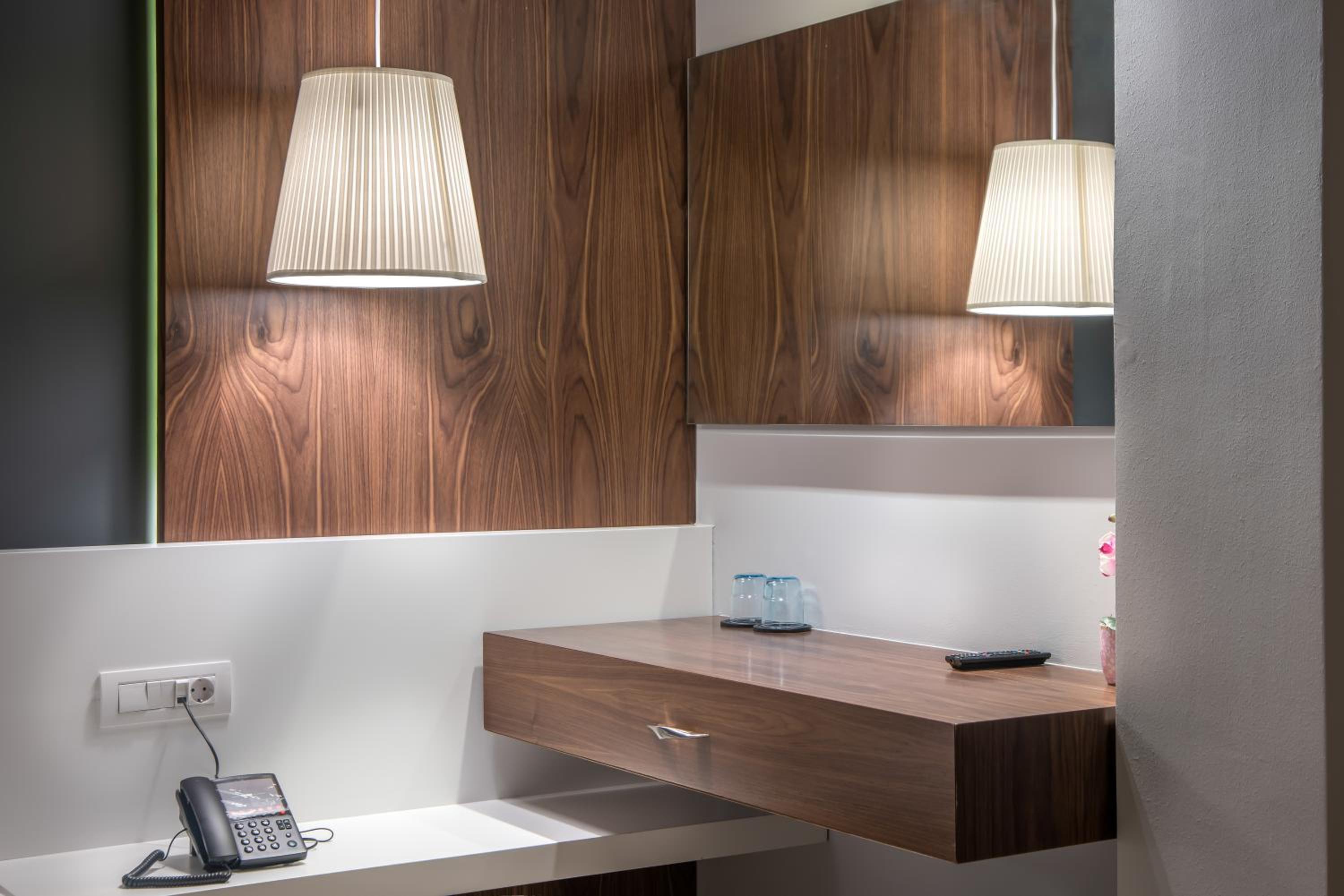 Superior Twin Room photo 2