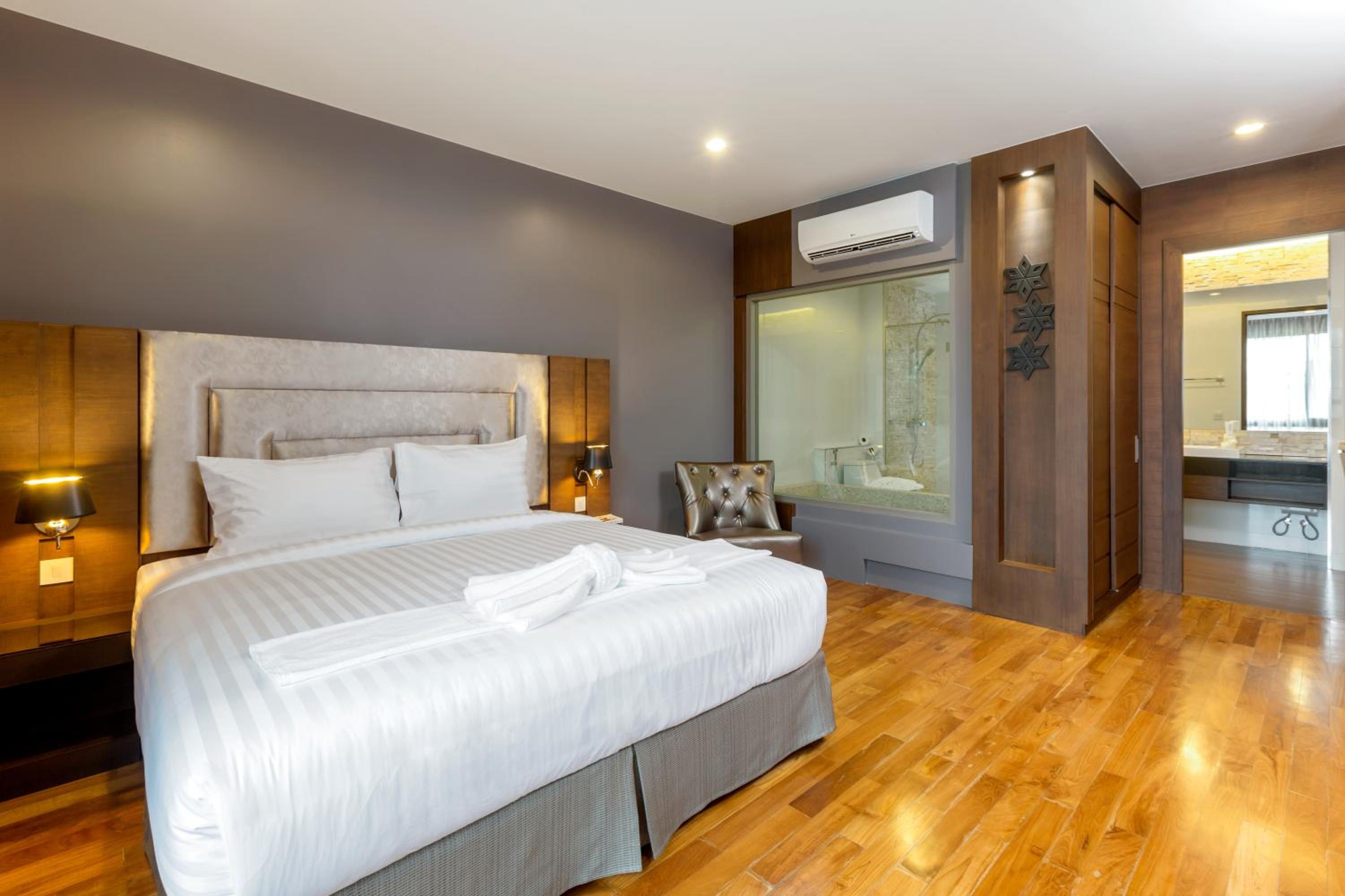 Two-Bedroom With Spa Bath photo 3