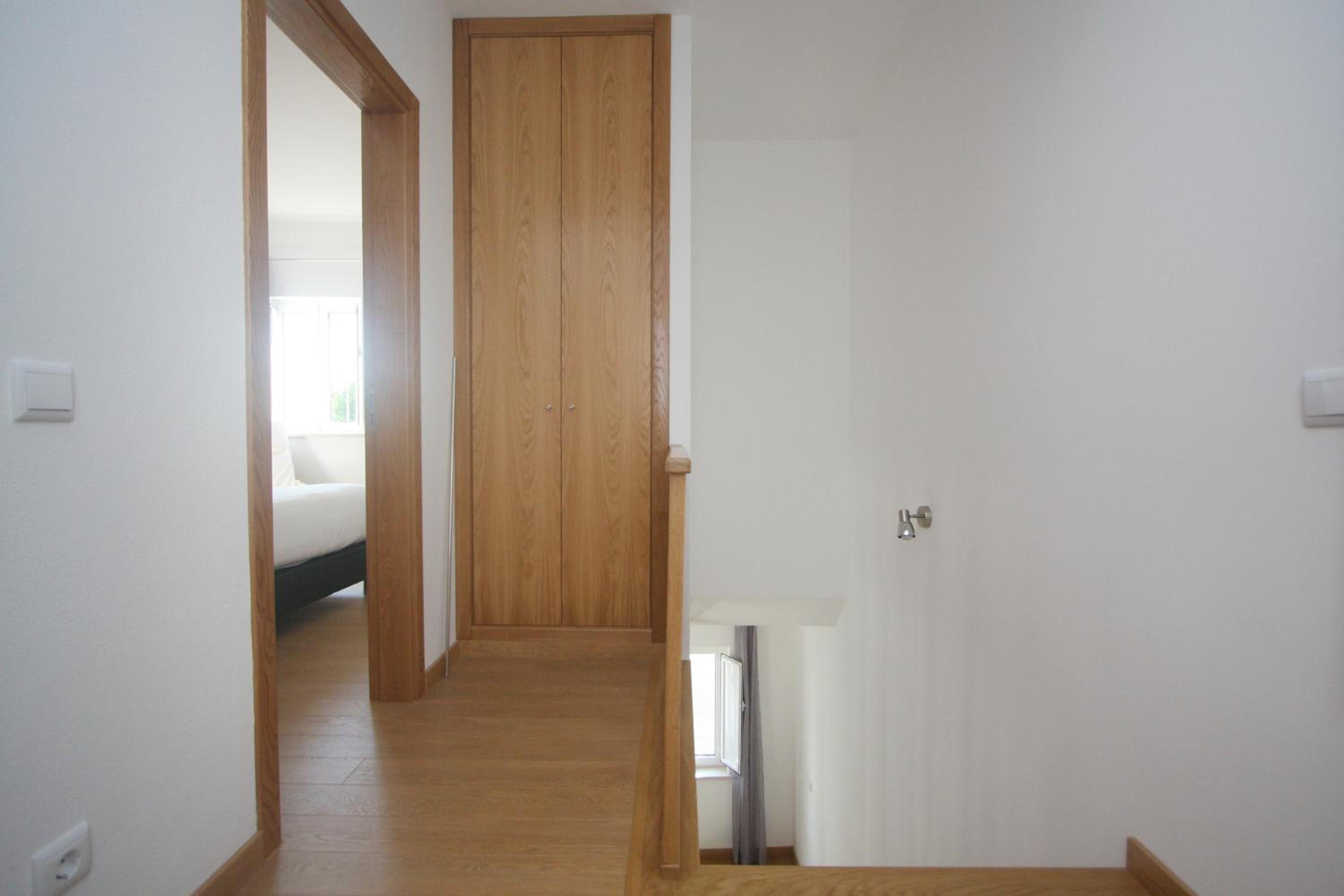 Apartment - Photo 2