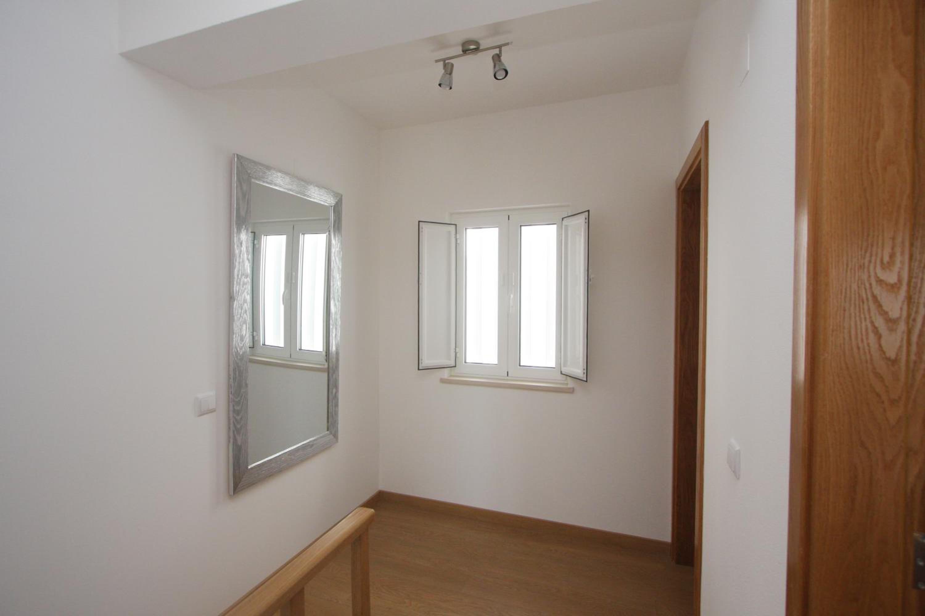 Apartment - Photo 5