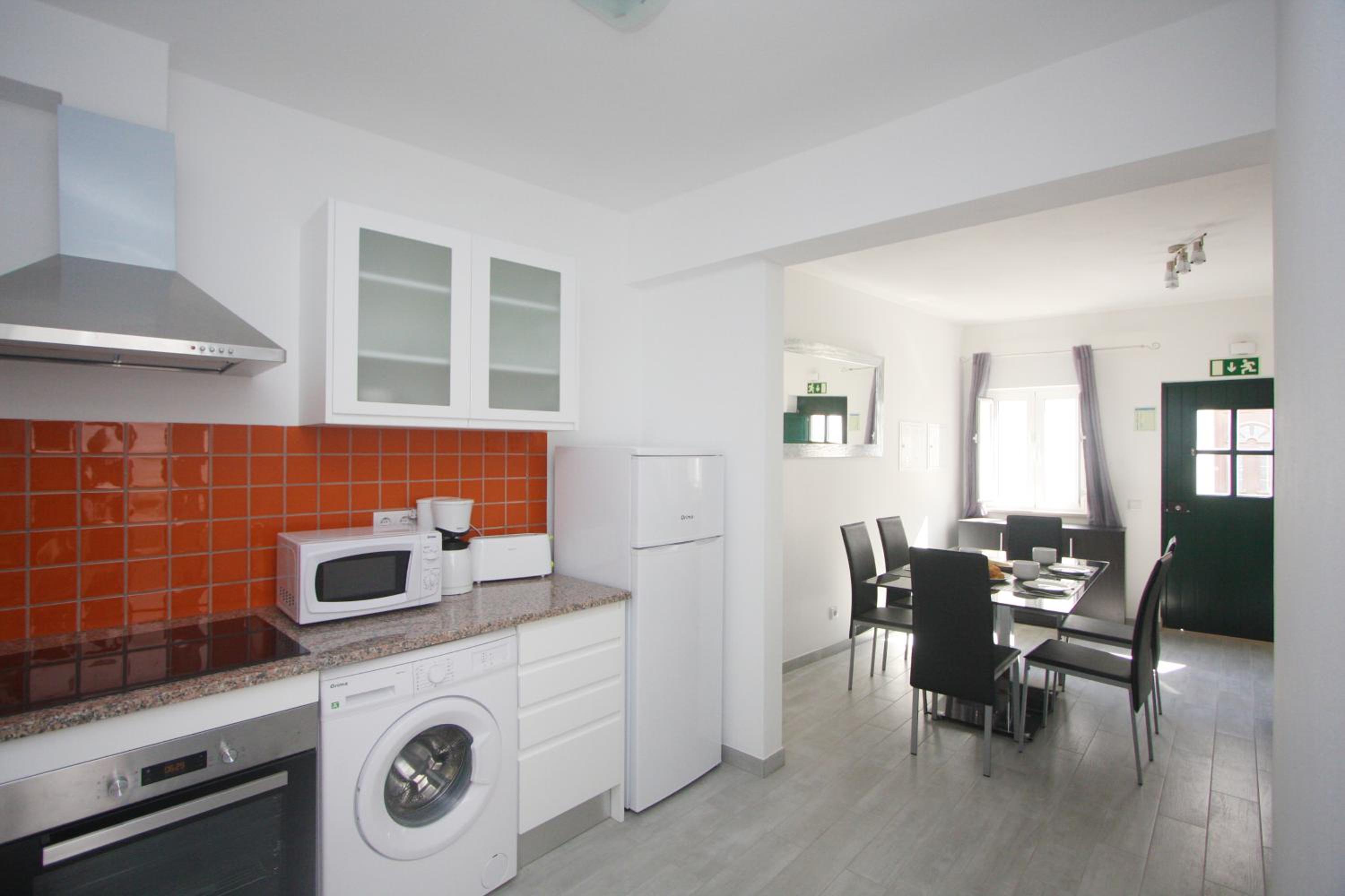 Apartment - Photo 11