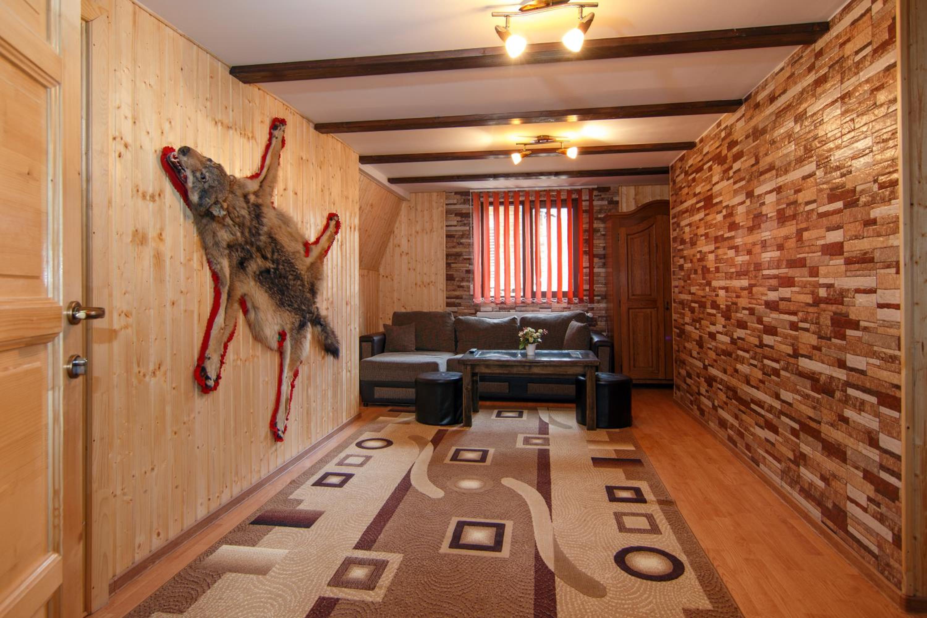 One-Bedroom Apartment on the Ground floor in a villa with 2 levels - separate entrance - Photo 1
